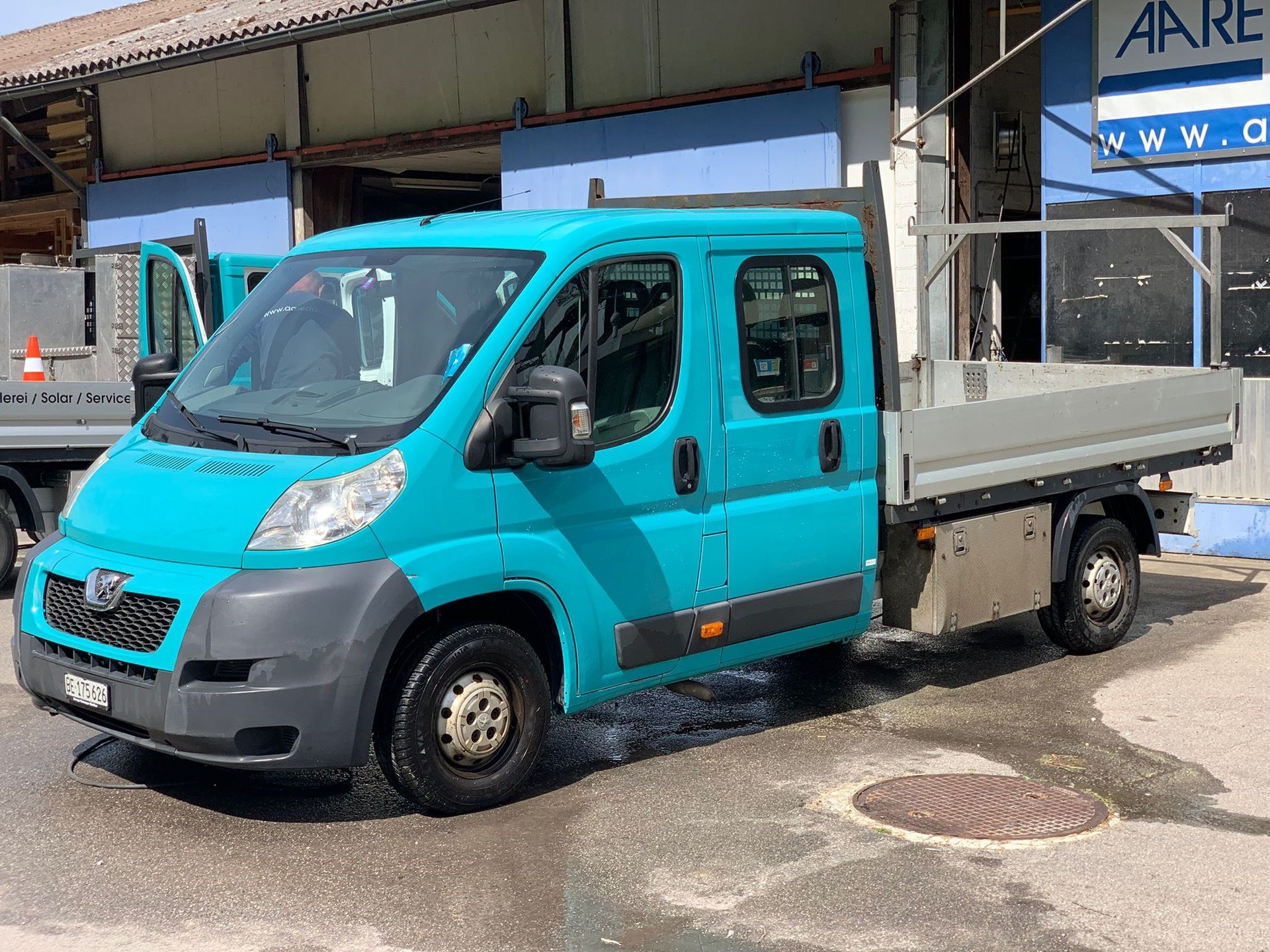 PEUGEOT Boxer 2.2 HDI 335 L3-image-0