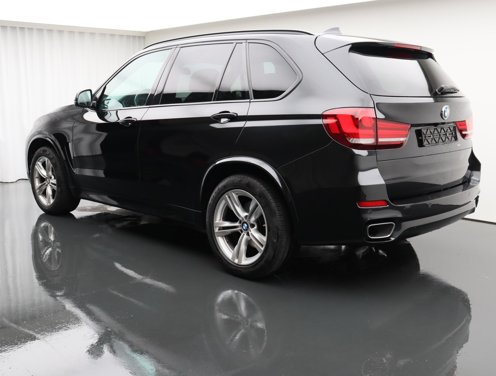 BMW X5 xDrive 40d Steptronic-image-3