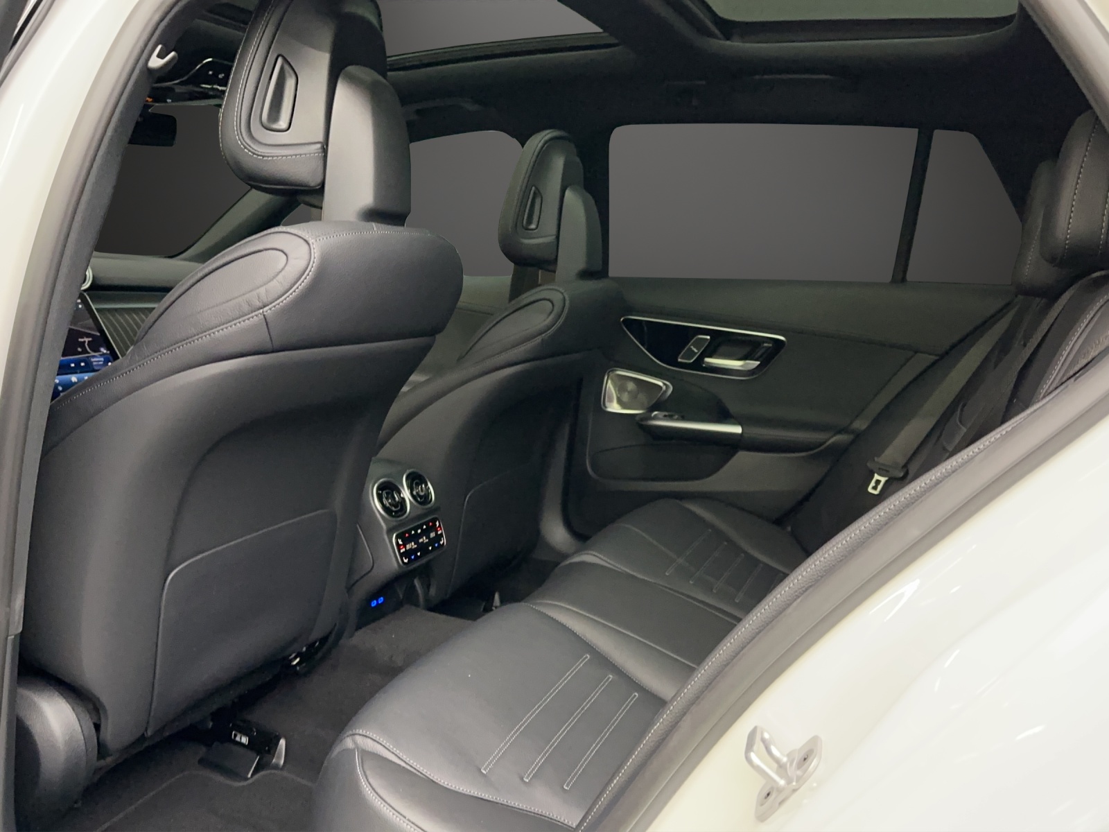 MERCEDES-BENZ C 220 d T 4 Matic Swiss-Star-image-10