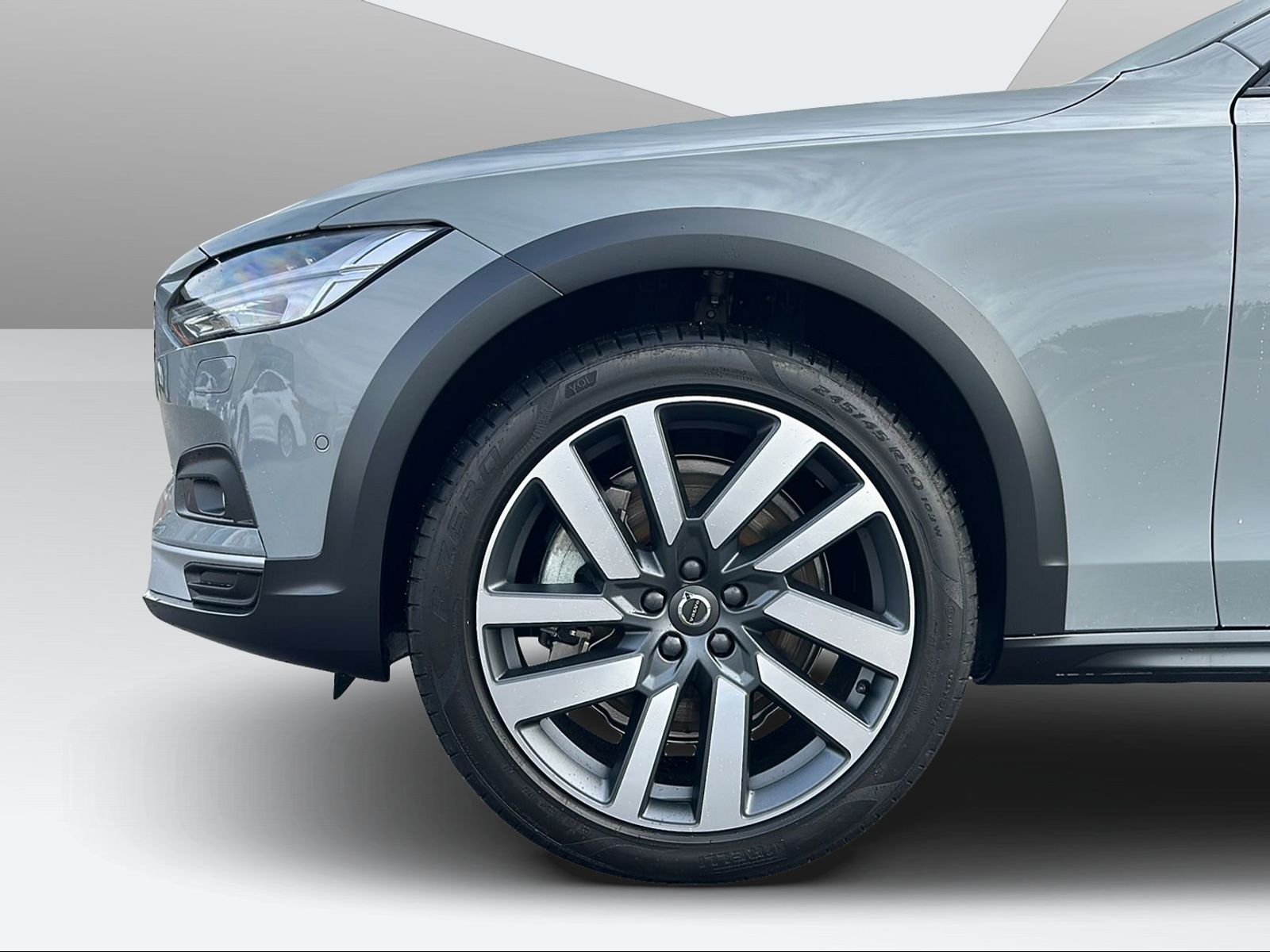 VOLVO V90 Cross Country 2.0 B4 Ultimate AWD-image-8