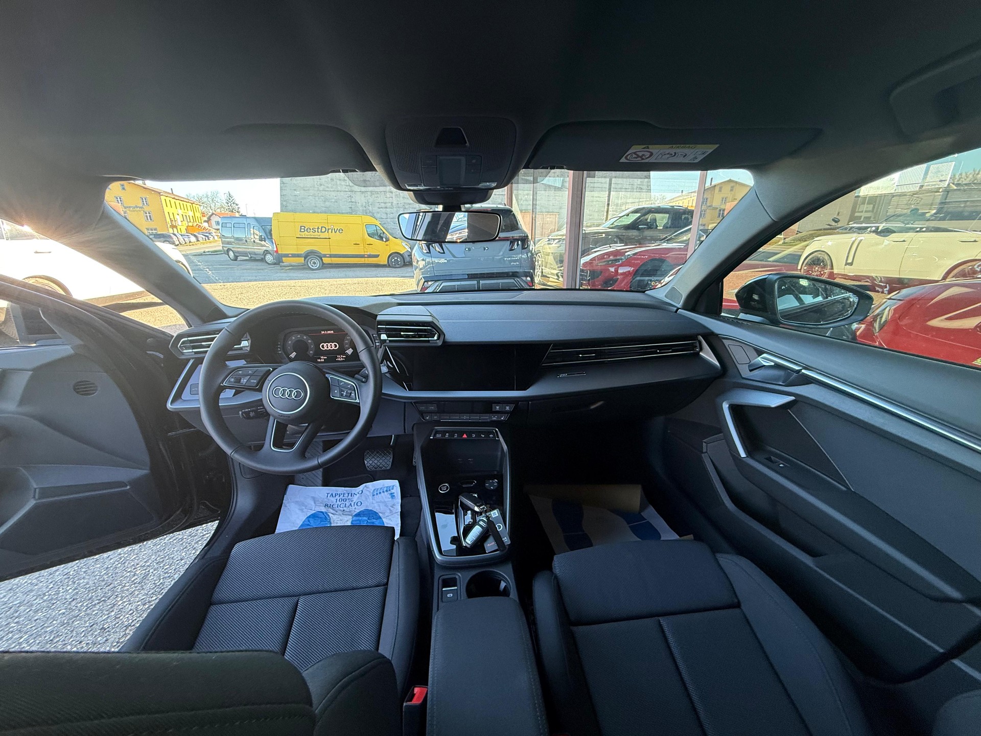 AUDI A3 Sportback 35 TFSI S line S-tronic-image-8