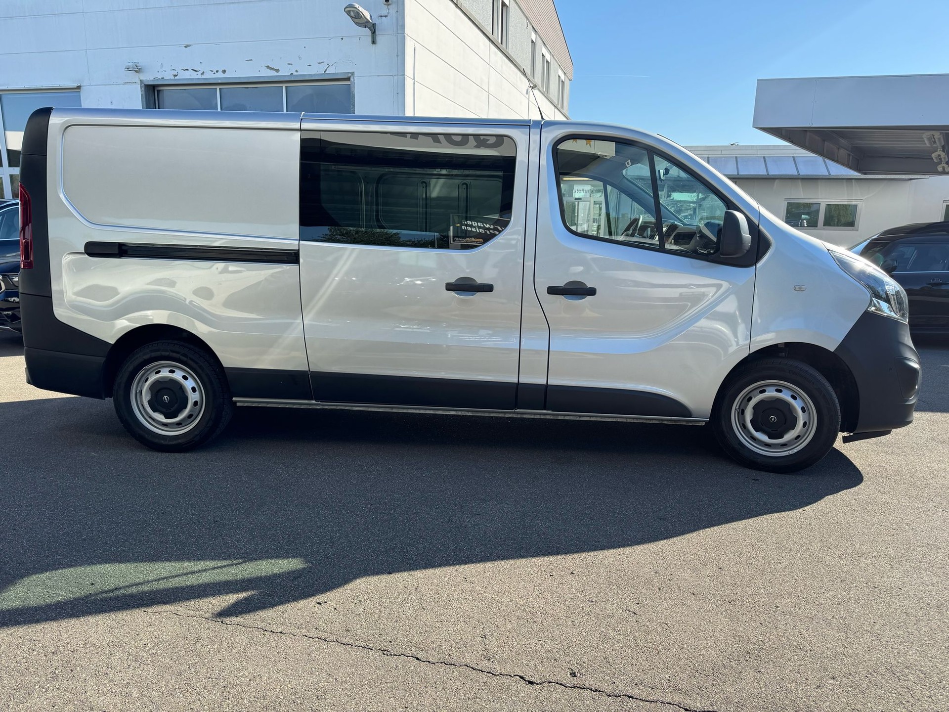 OPEL Vivaro 1.6 BiTurbo CDTI ecoFLEX 2.9t L2H1-image-3