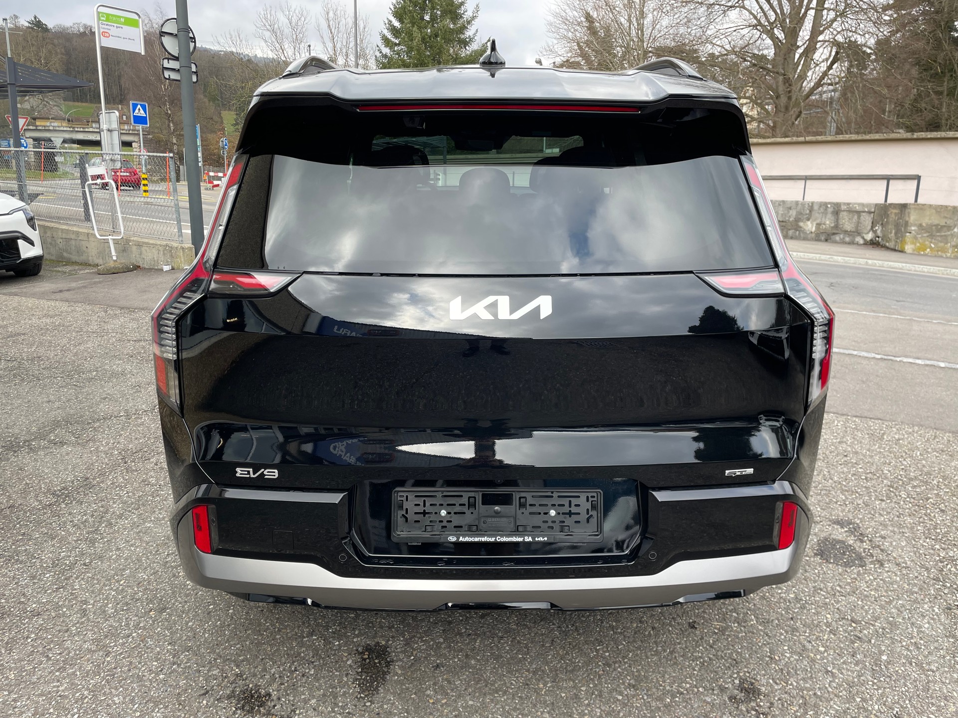 KIA EV9 99,8 kWh GT-Line 4x4-image-3