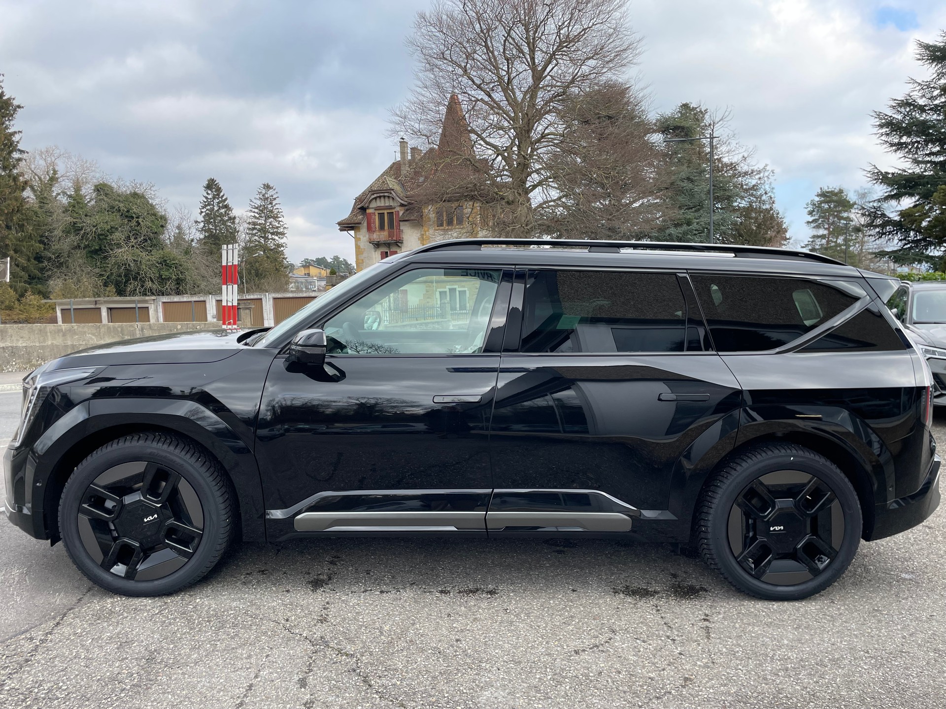 KIA EV9 99,8 kWh GT-Line 4x4-image-5
