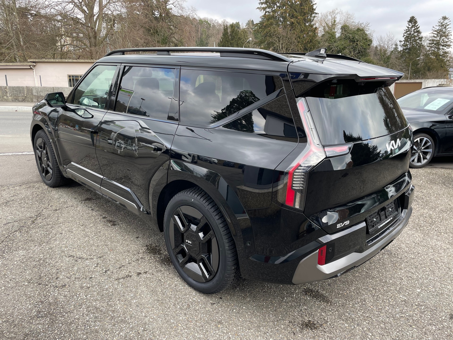 KIA EV9 99,8 kWh GT-Line 4x4-image-4