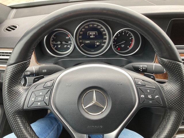 MERCEDES-BENZ E 350 CGI BlueEff. Avantgarde 4Matic 7G-Tronic-image-15