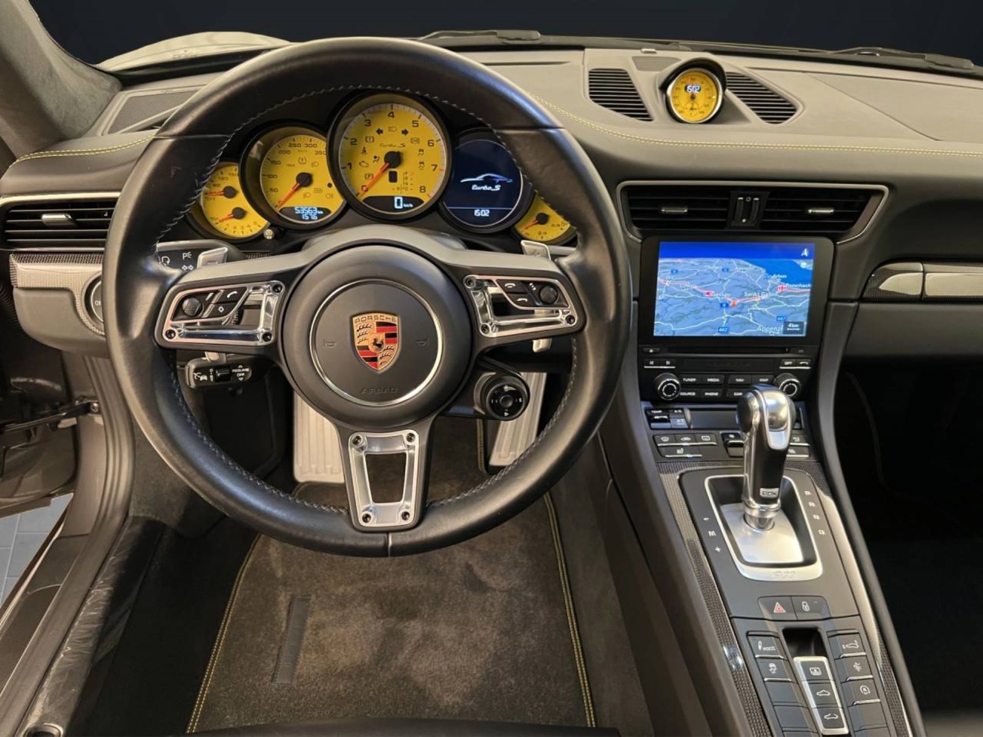 PORSCHE 911 Turbo S-image-9