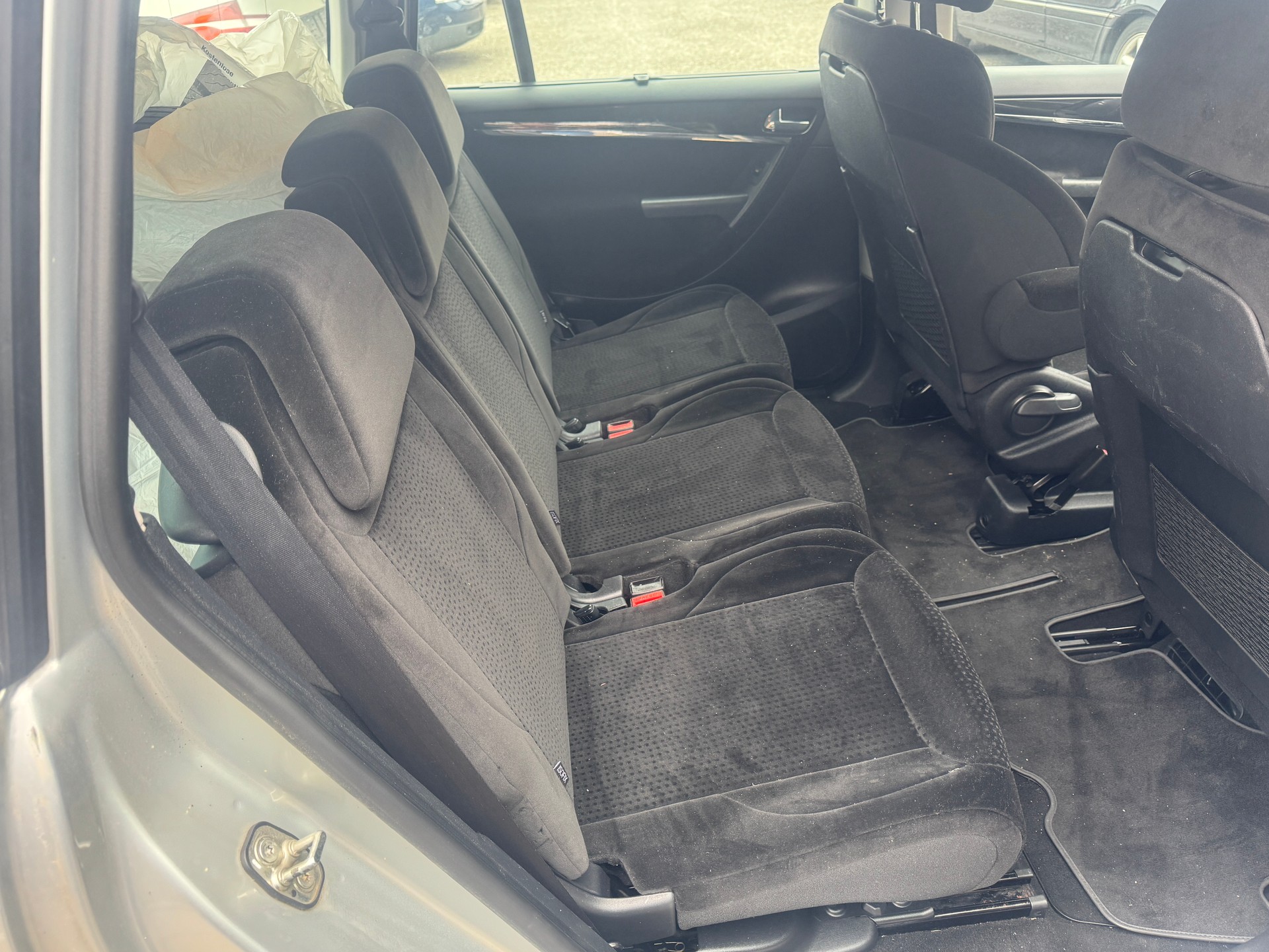 CITROEN Grand C4 Picasso 2.0i 16V Exclusive-image-9