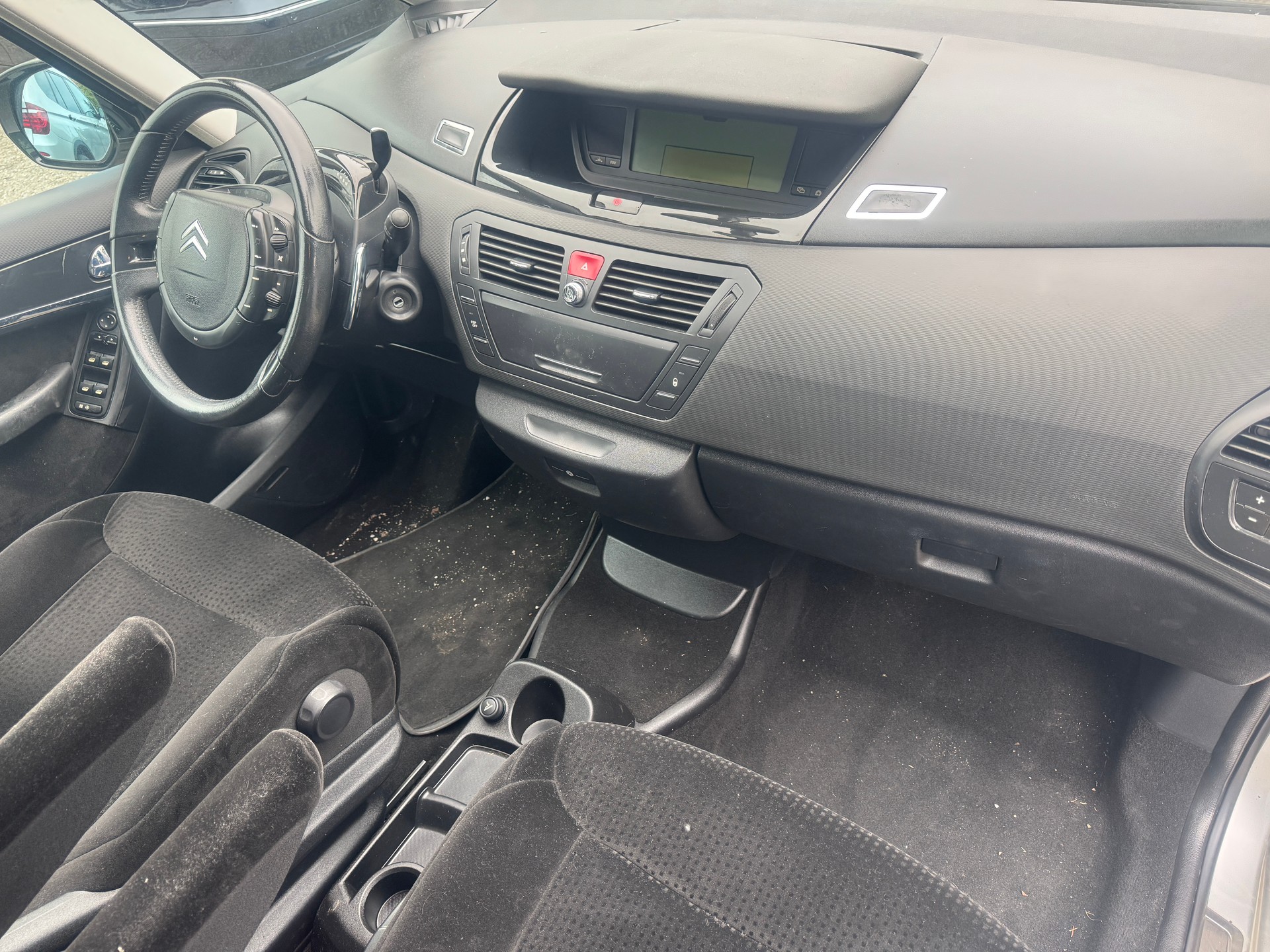 CITROEN Grand C4 Picasso 2.0i 16V Exclusive-image-11