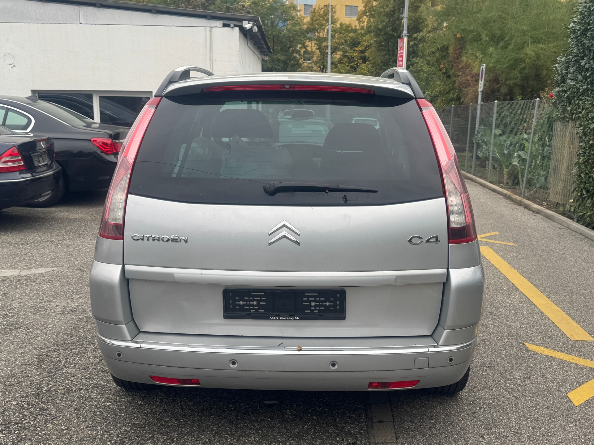 CITROEN Grand C4 Picasso 2.0i 16V Exclusive-image-4