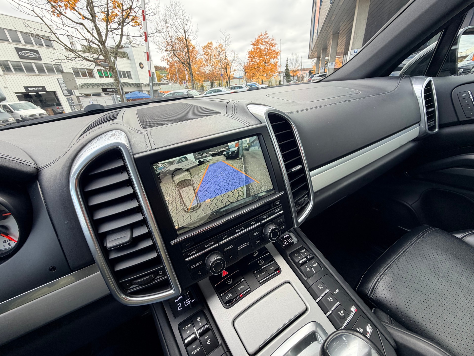 PORSCHE Cayenne S Diesel FACELIFT-image-19