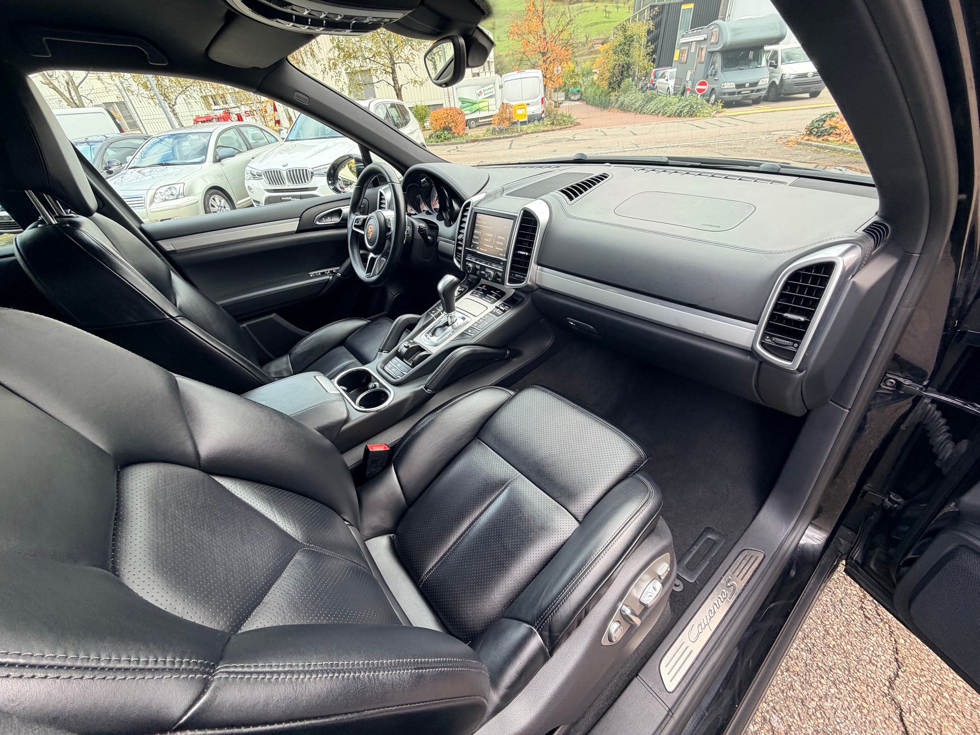 PORSCHE Cayenne S Diesel FACELIFT-image-15