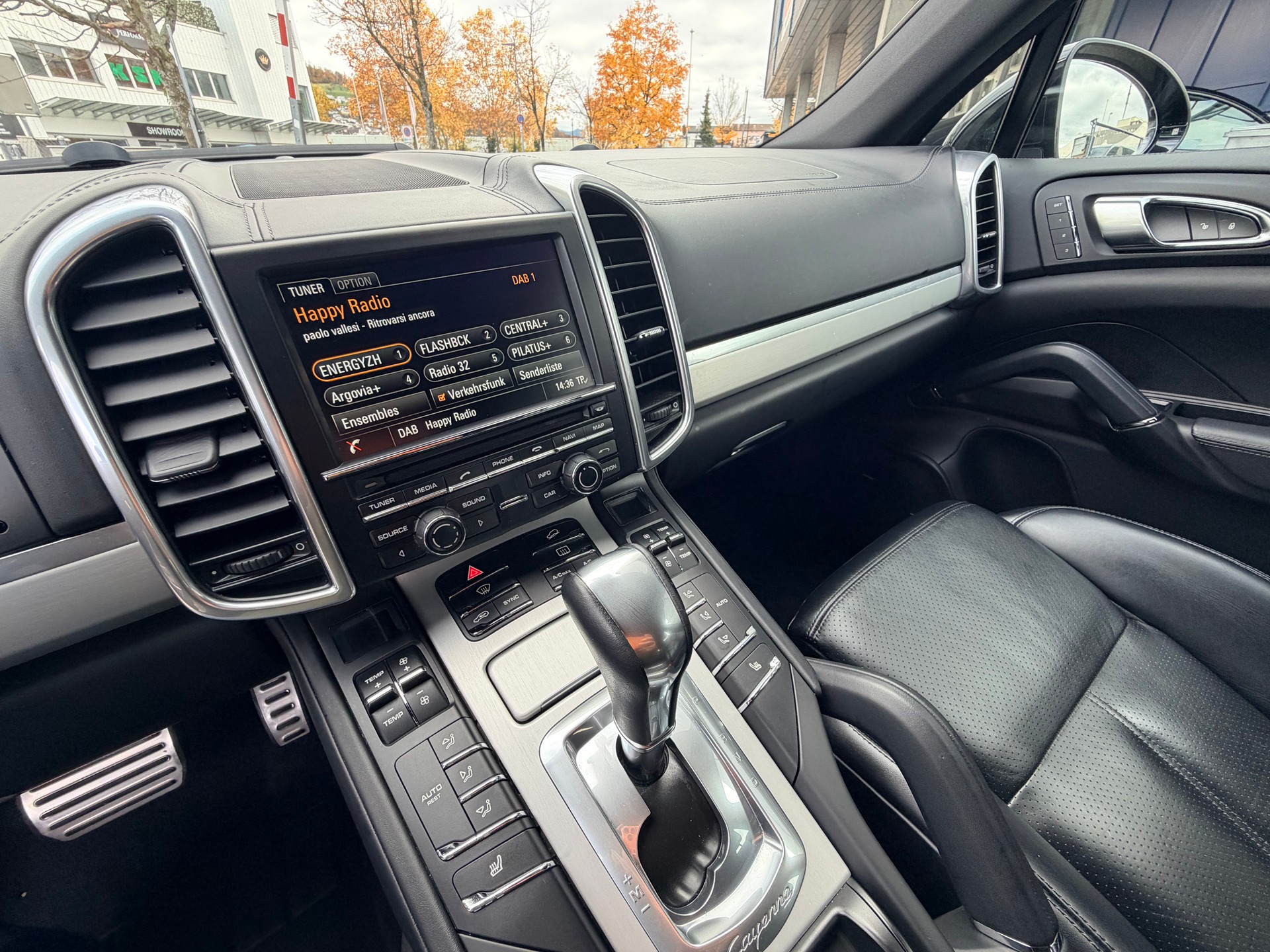 PORSCHE Cayenne S Diesel FACELIFT-image-18