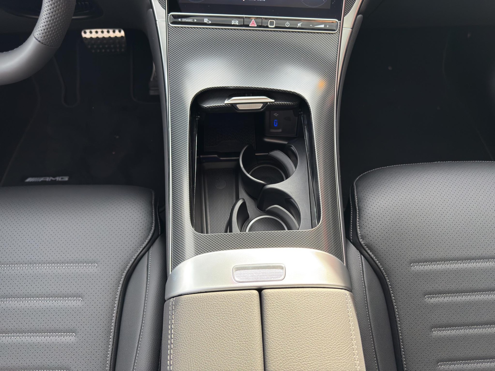 MERCEDES-BENZ GLC 300 AMG Line 4matic Coupé-image-15