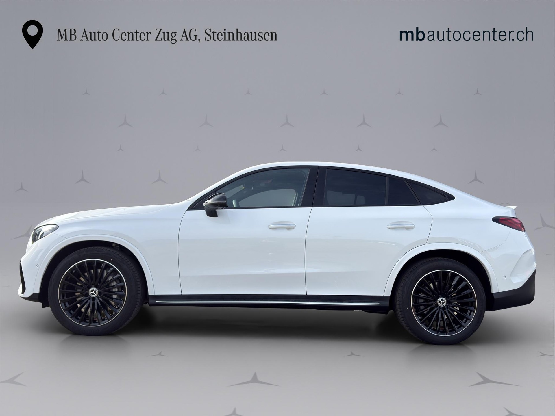 MERCEDES-BENZ GLC 300 AMG Line 4matic Coupé-image-3