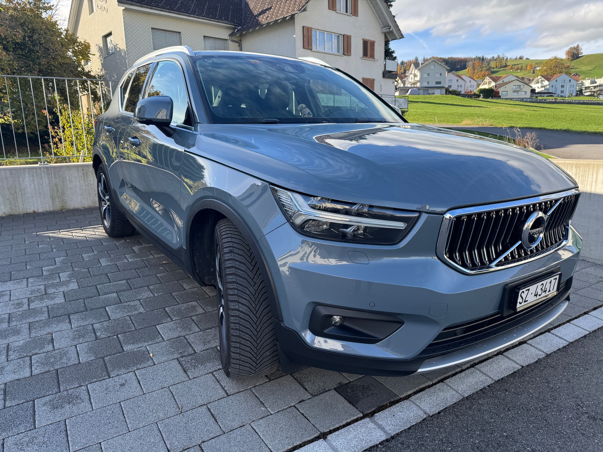 VOLVO XC40 T5 TwE Inscription / Garantie bis 04.2027 / 1. Hand (CH) / Polestar / ab MFK
