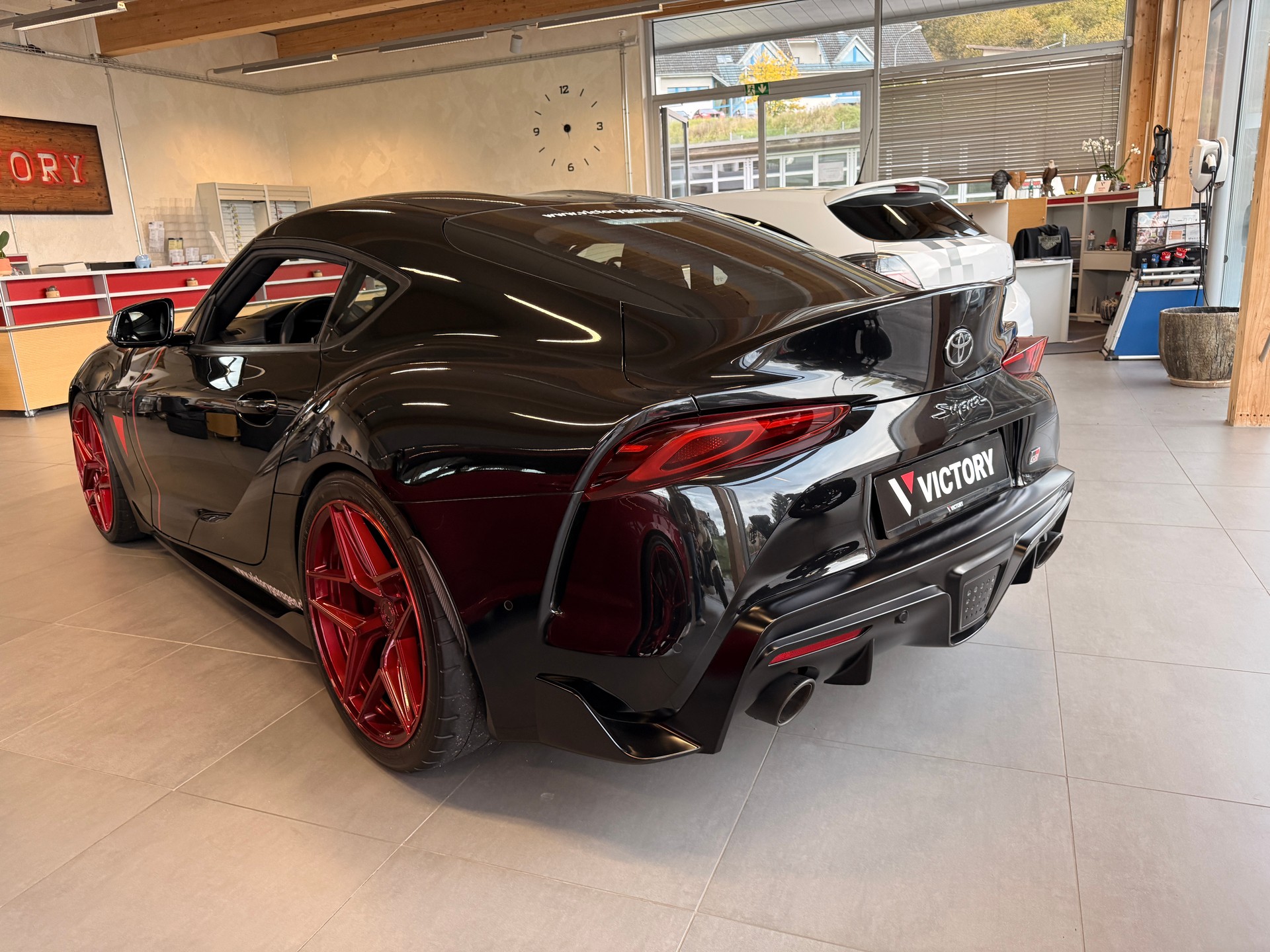 TOYOTA Supra GR 3.0i Turbo Premium Automat 8-image-2