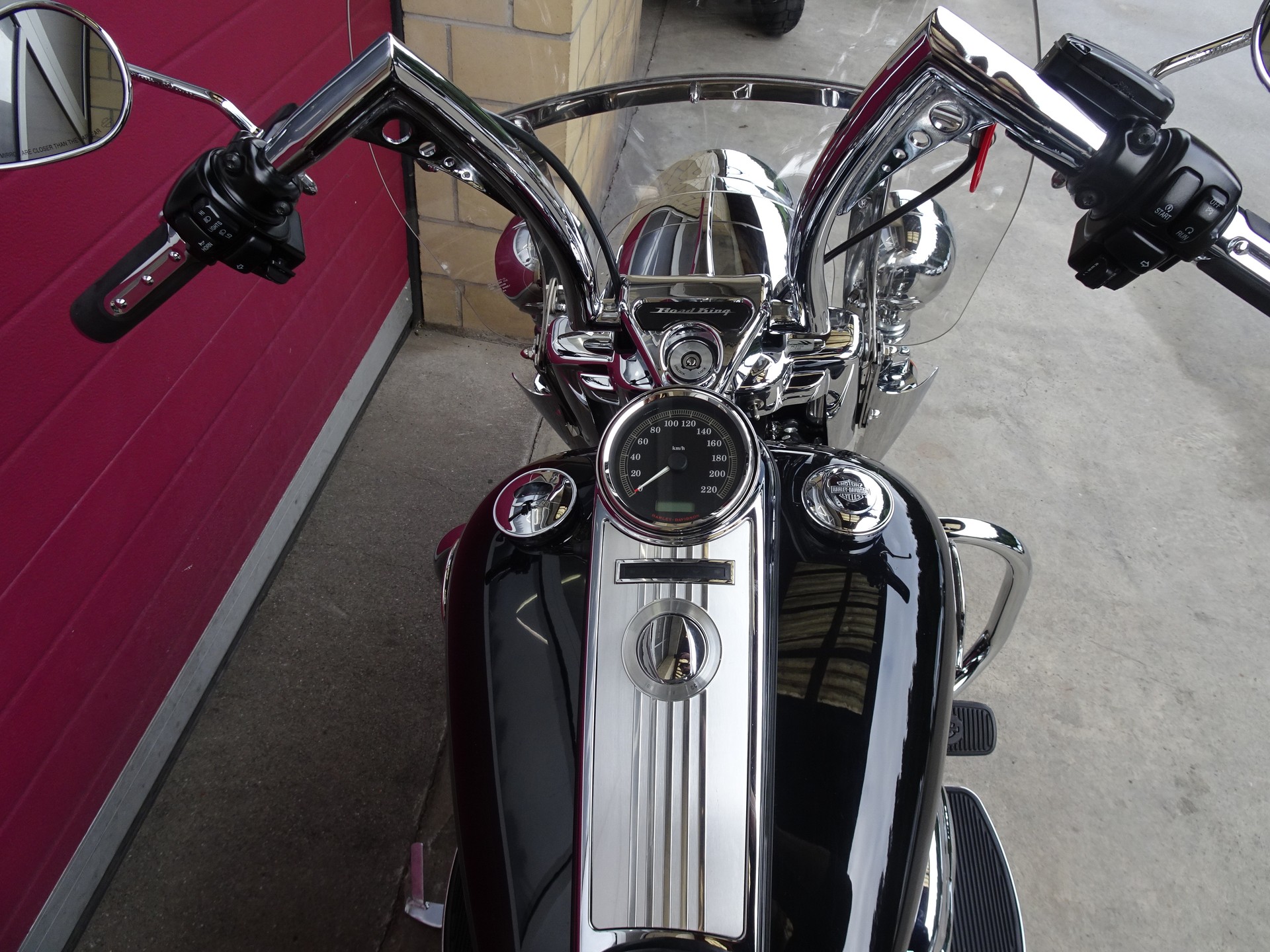HARLEY-DAVIDSON FLHRC Road King Classic ABS-image-5