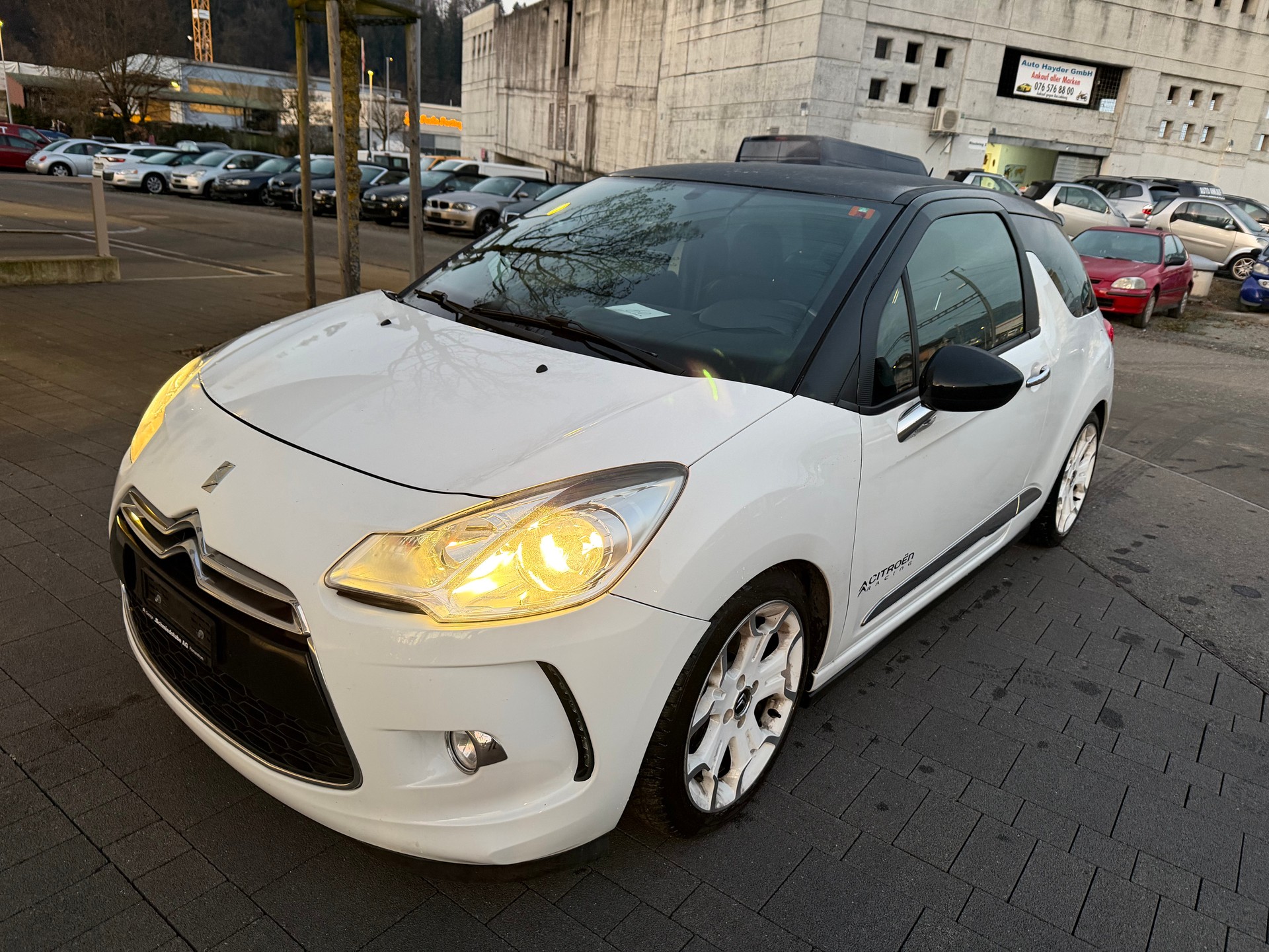DS AUTOMOBILES DS3 1.6 THP Sport Chic-image-5