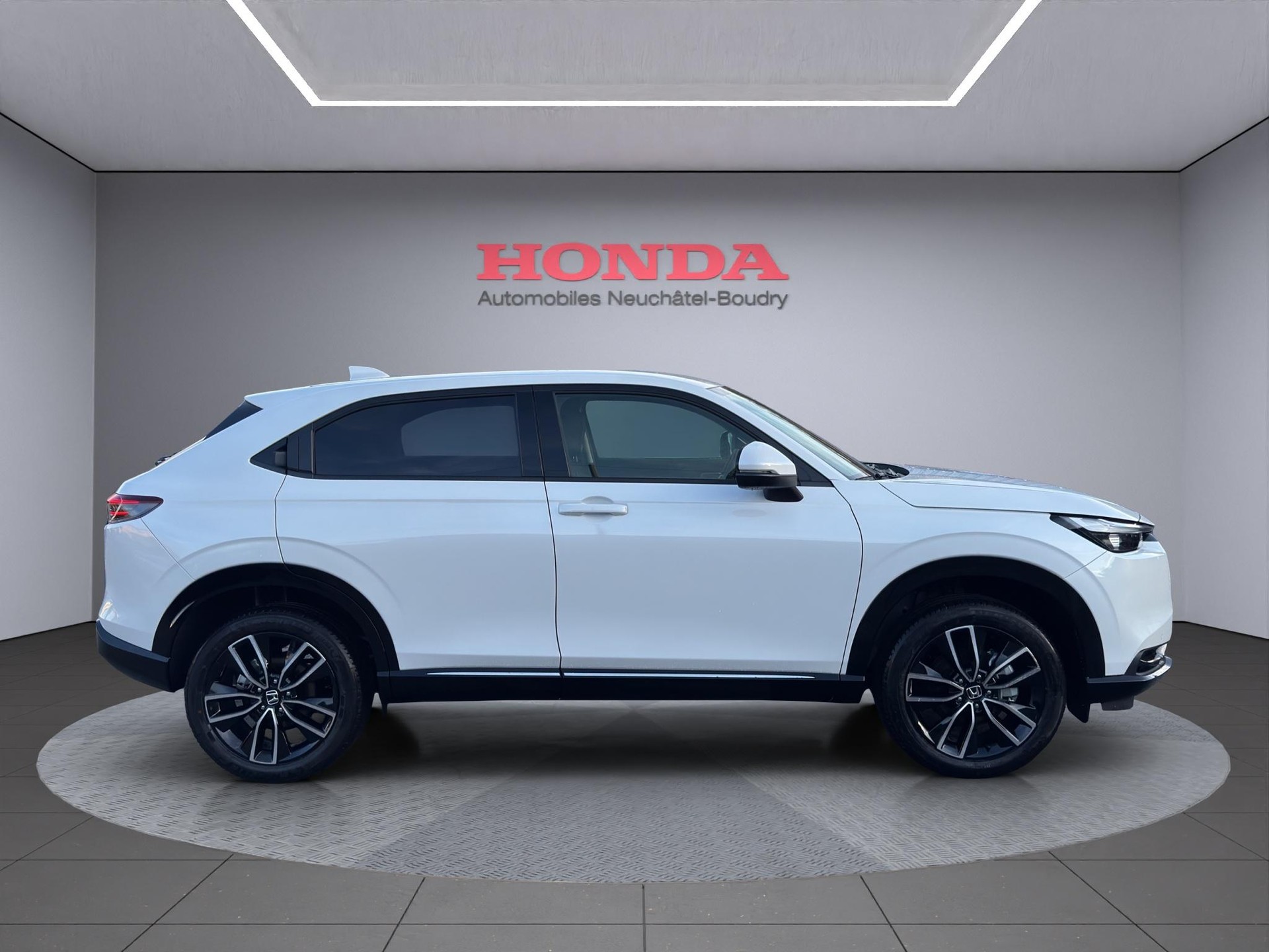 HONDA HR-V 1.5 i-MMD Advance-image-1