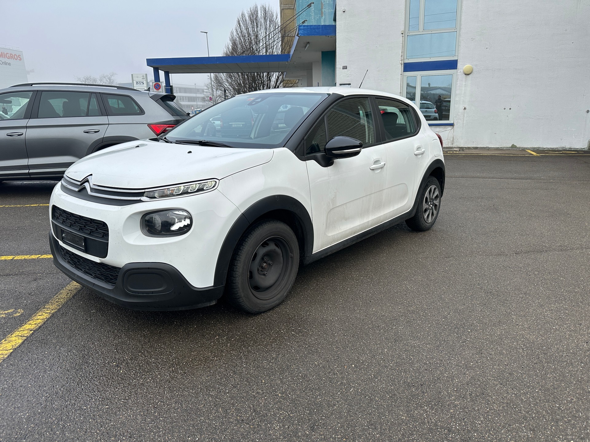 CITROEN C3 1.2i PureTech Feel-image-0