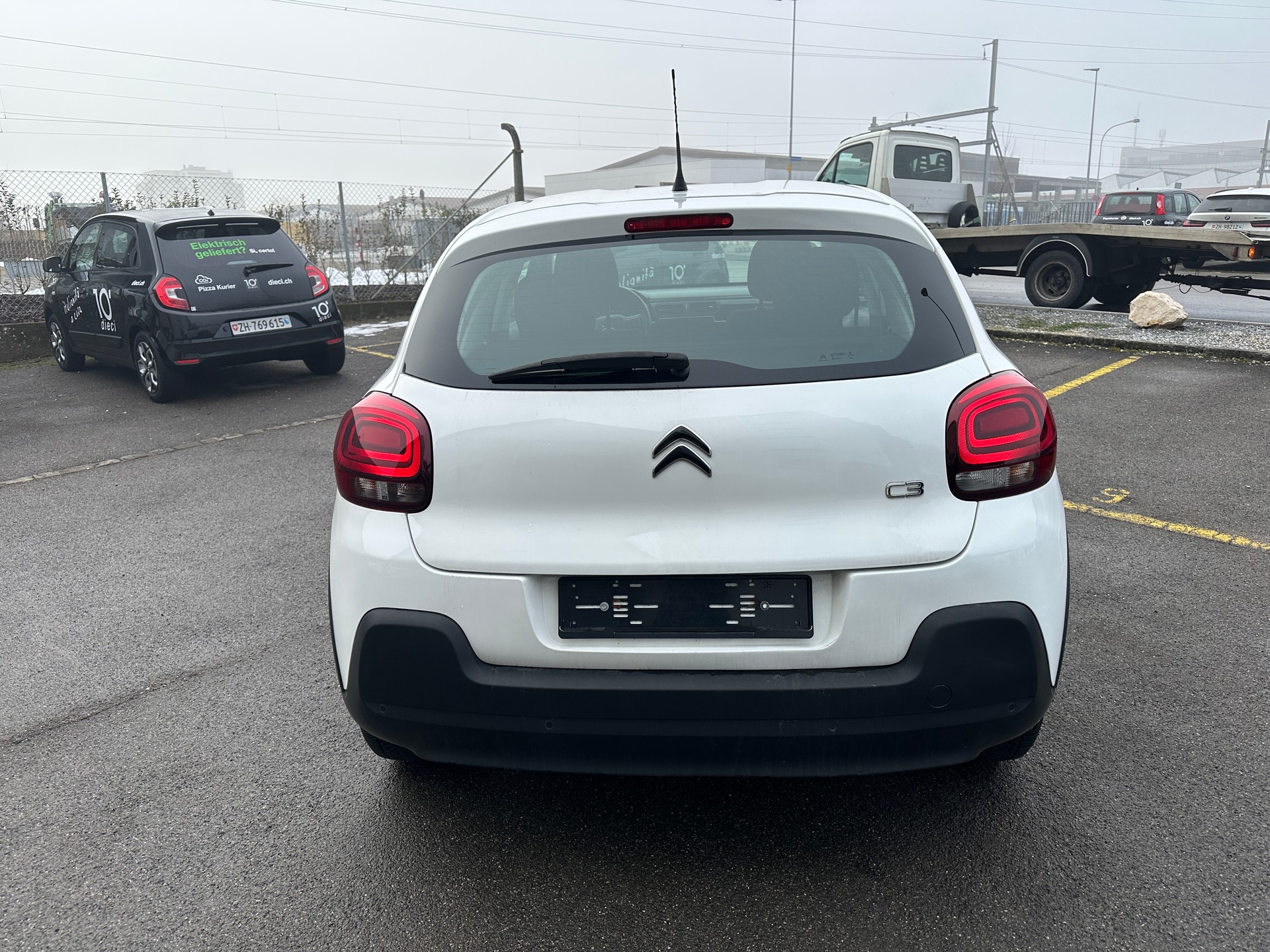 CITROEN C3 1.2i PureTech Feel-image-5