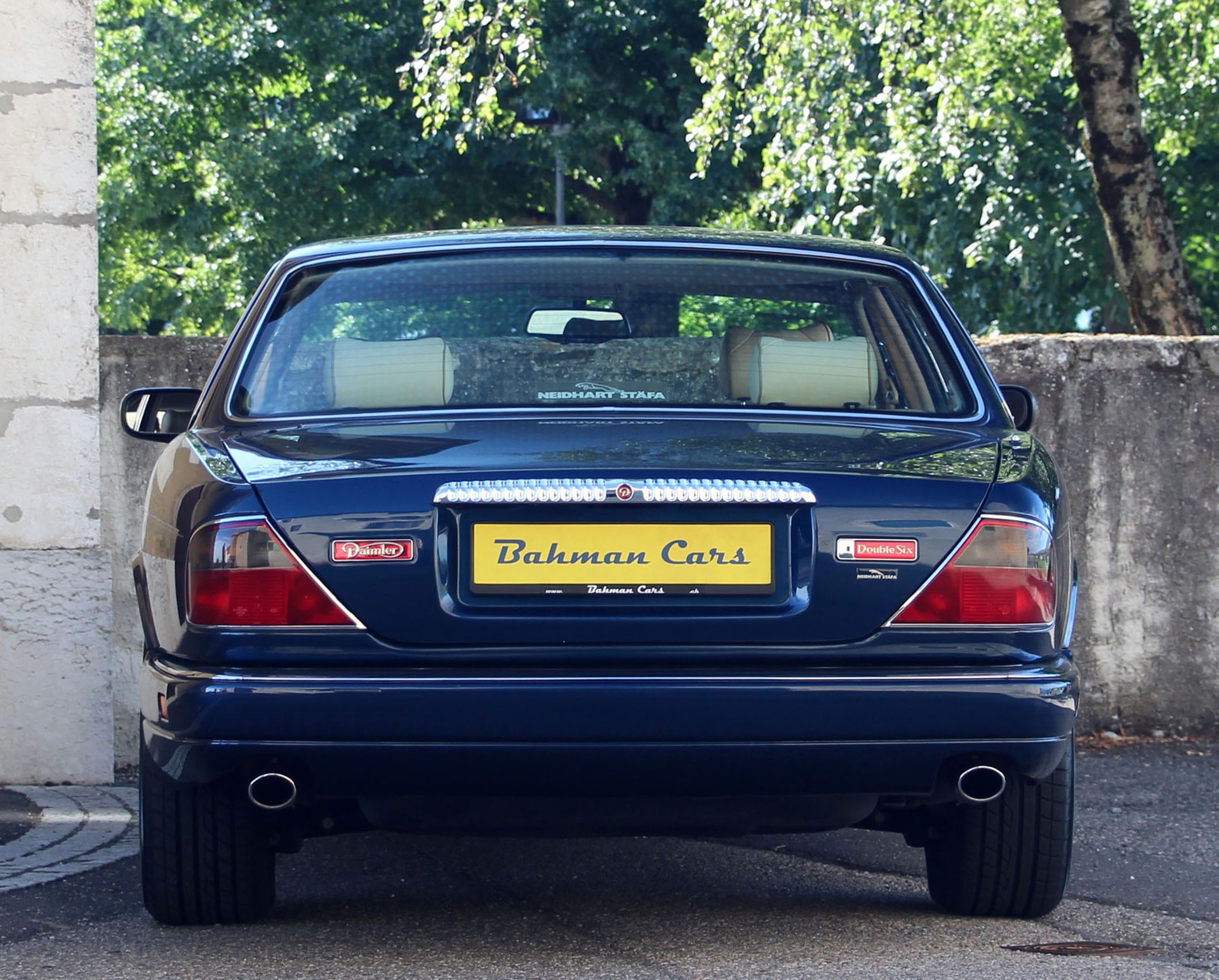 DAIMLER 6.0 Double Six-image-20