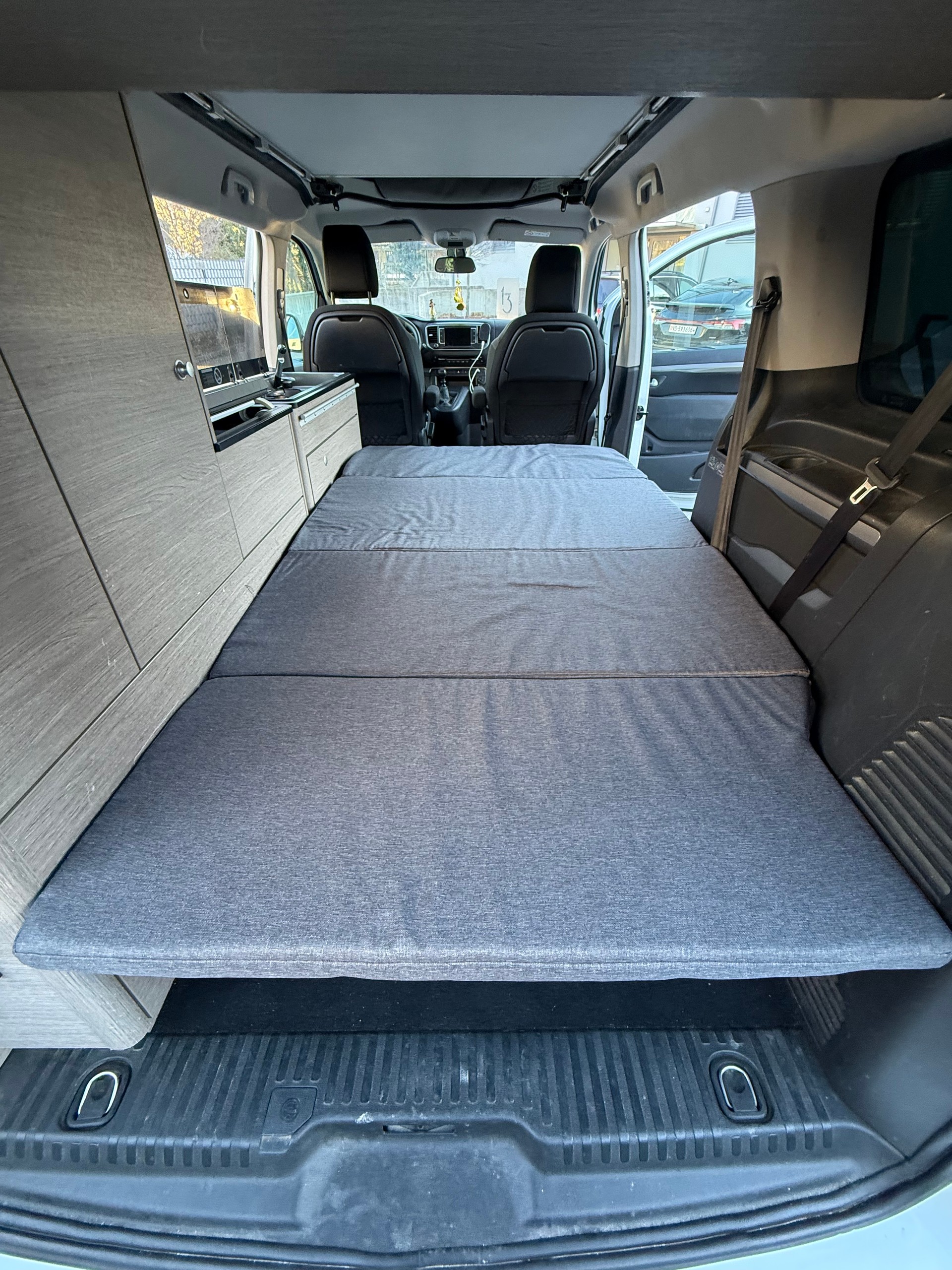 CITROEN SPACETOURER-image-3