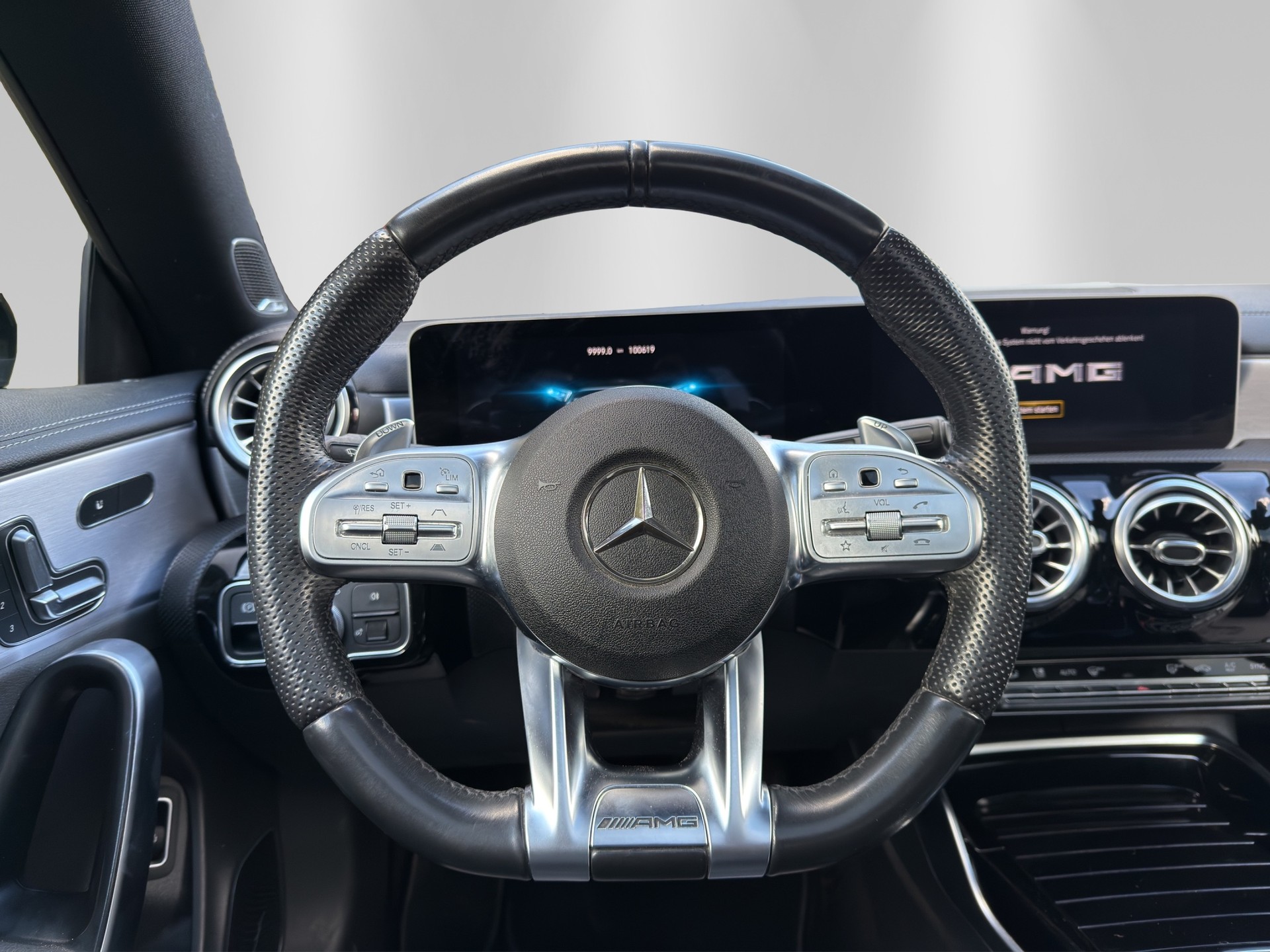 MERCEDES-BENZ CLA Shooting Brake 35 AMG 4Matic 7G-DCT-image-10