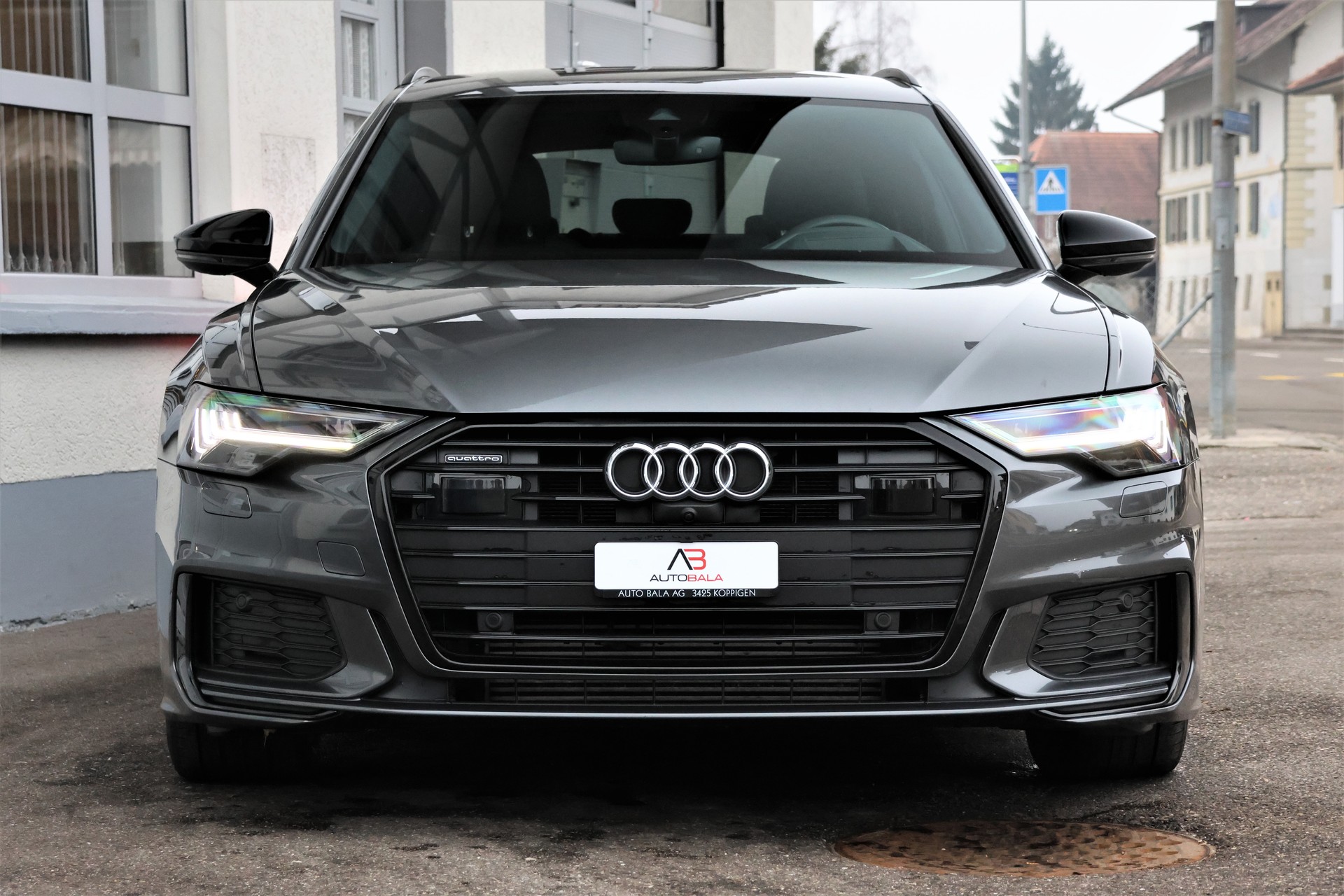 AUDI A6 Avant 55 TFSIe Sport quattro S-tronic-image-1