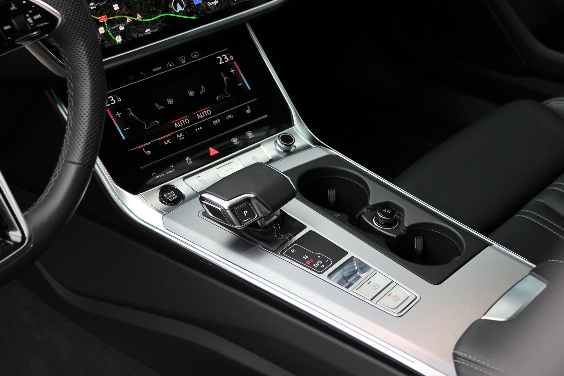 AUDI A6 Avant 55 TFSIe Sport quattro S-tronic-image-11