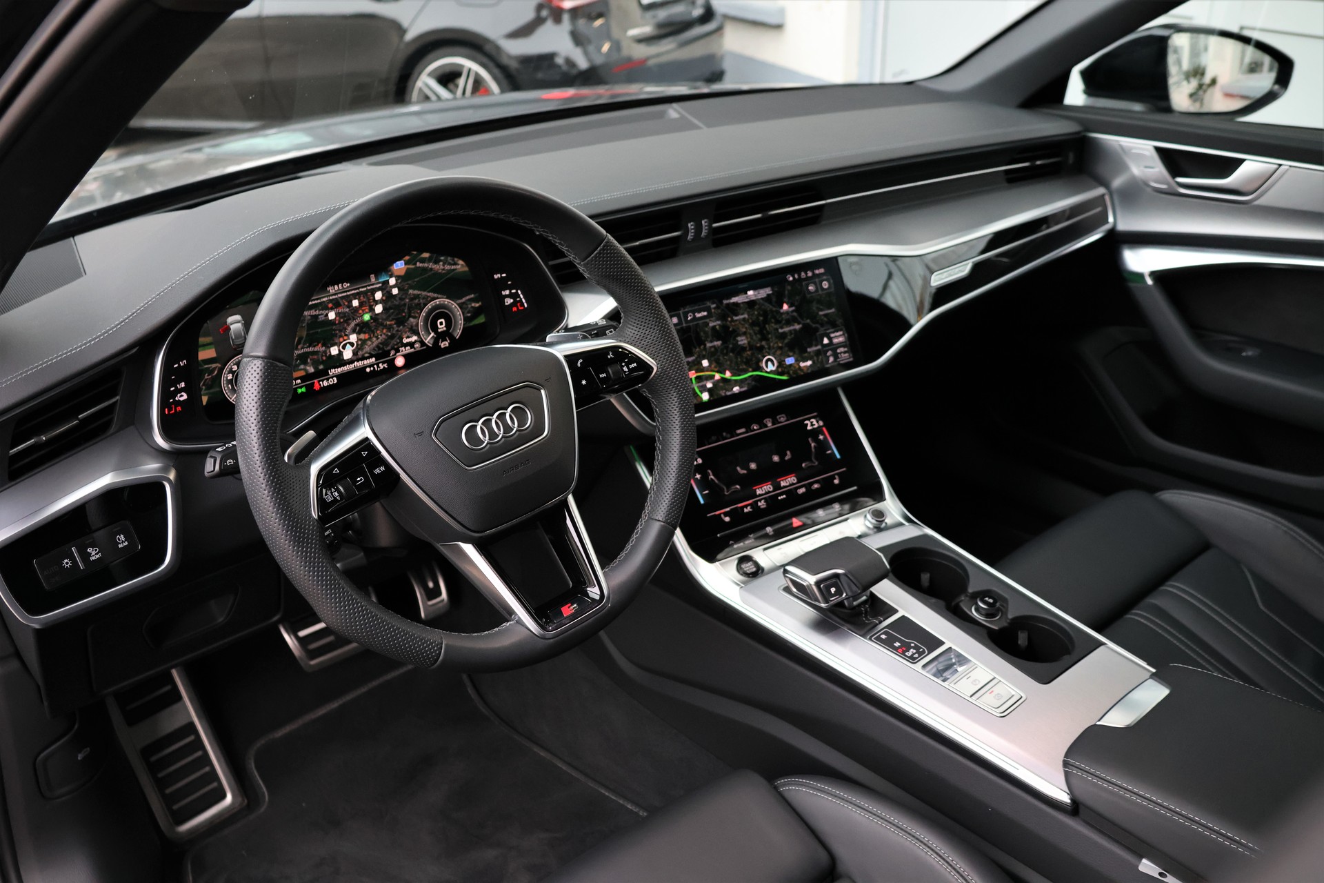 AUDI A6 Avant 55 TFSIe Sport quattro S-tronic-image-10