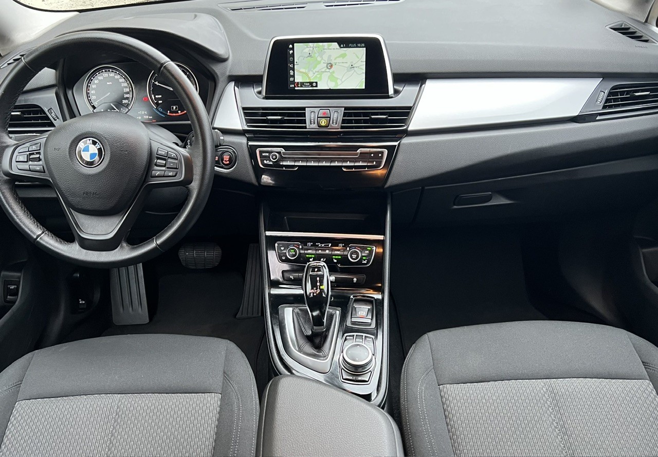 BMW 216d Gran Tourer DKG Essential Edition-image-9