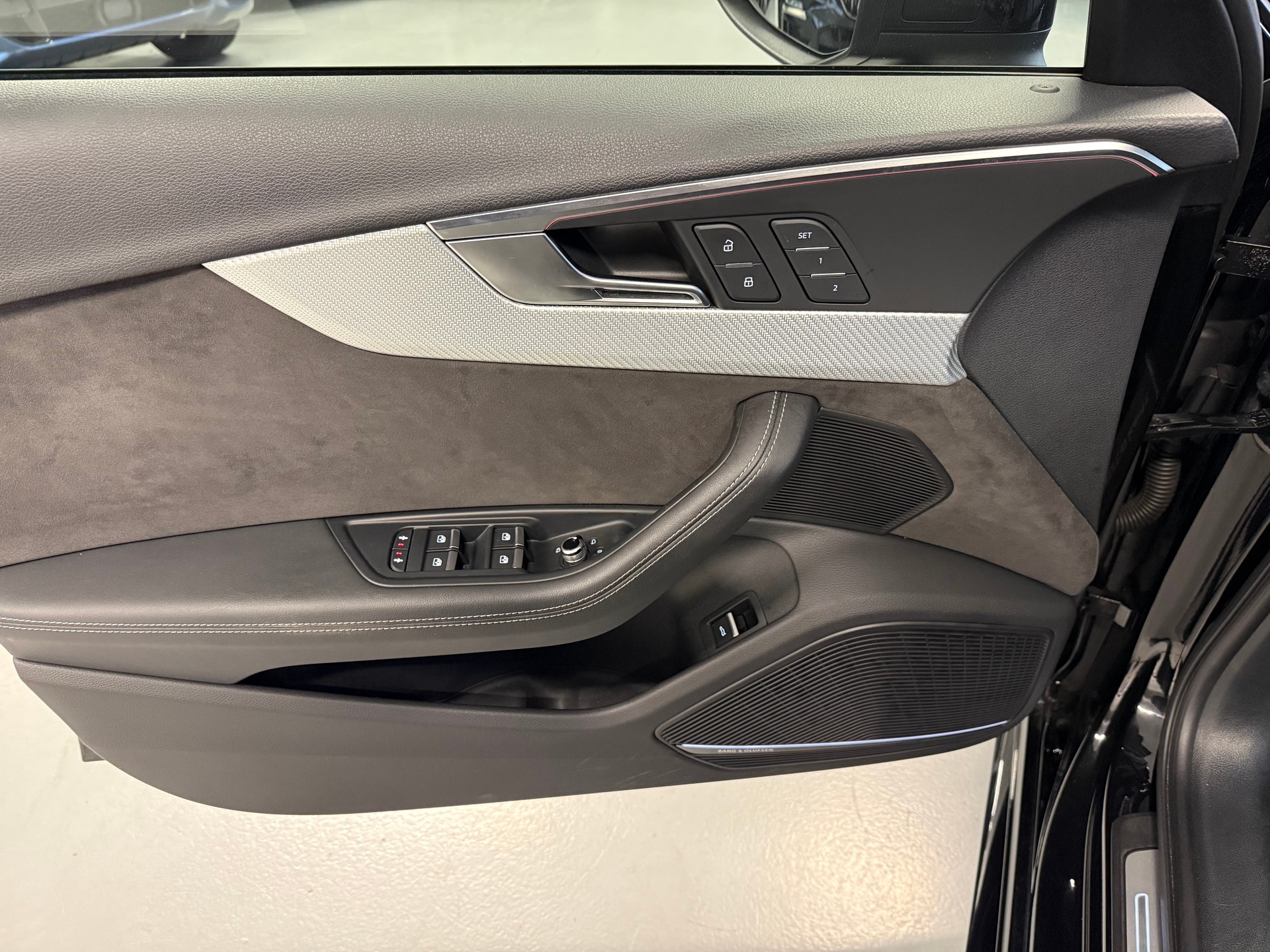 AUDI RS4 Avant 2.9 TFSI quattro tiptronic-image-13