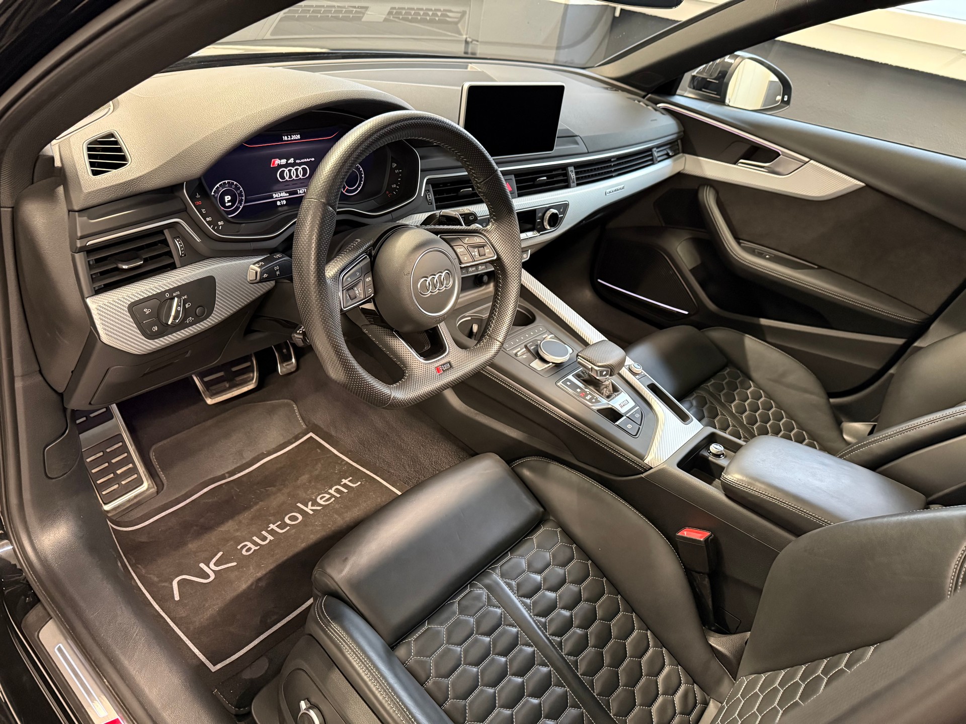 AUDI RS4 Avant 2.9 TFSI quattro tiptronic-image-6