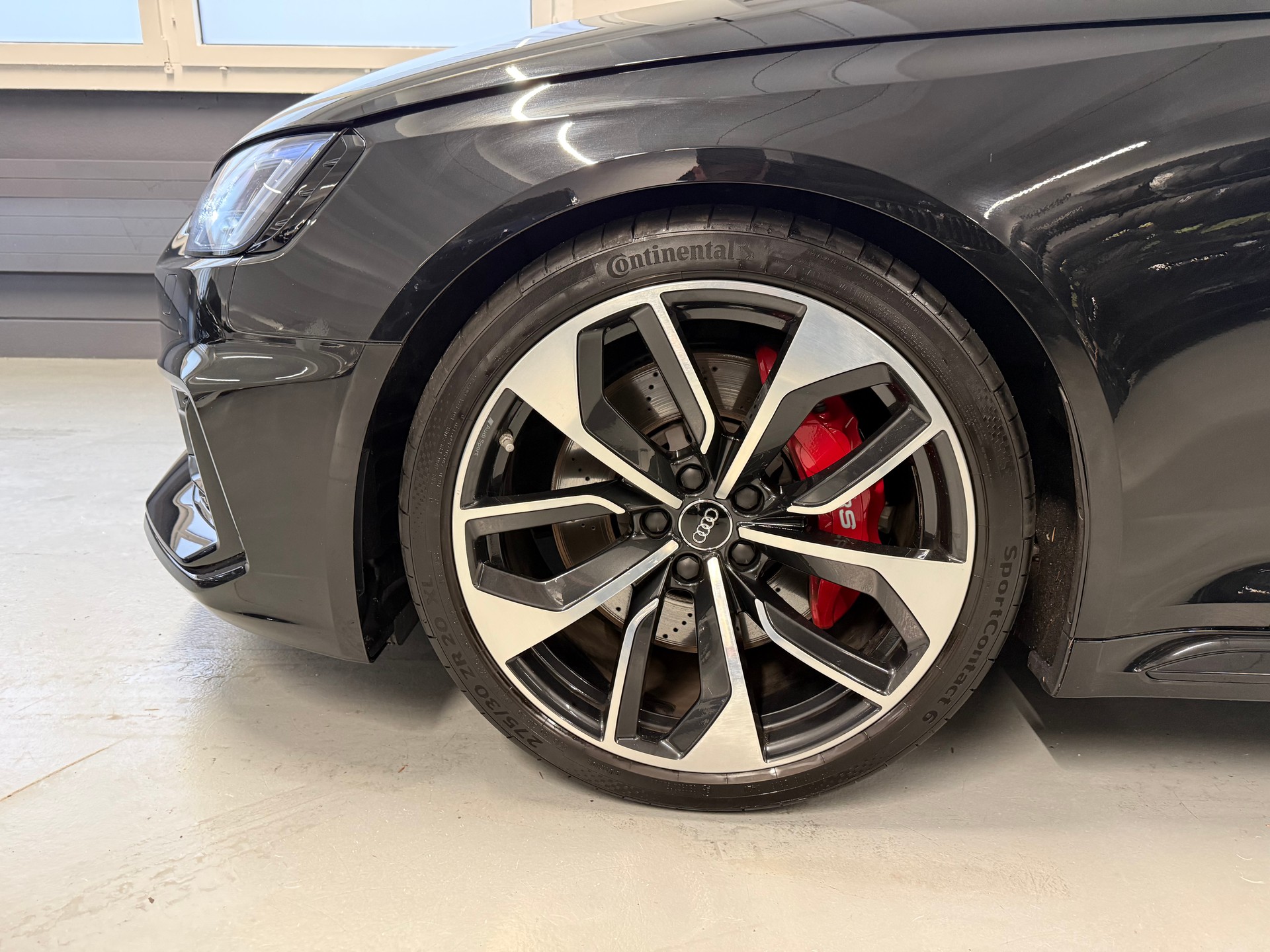 AUDI RS4 Avant 2.9 TFSI quattro tiptronic-image-23