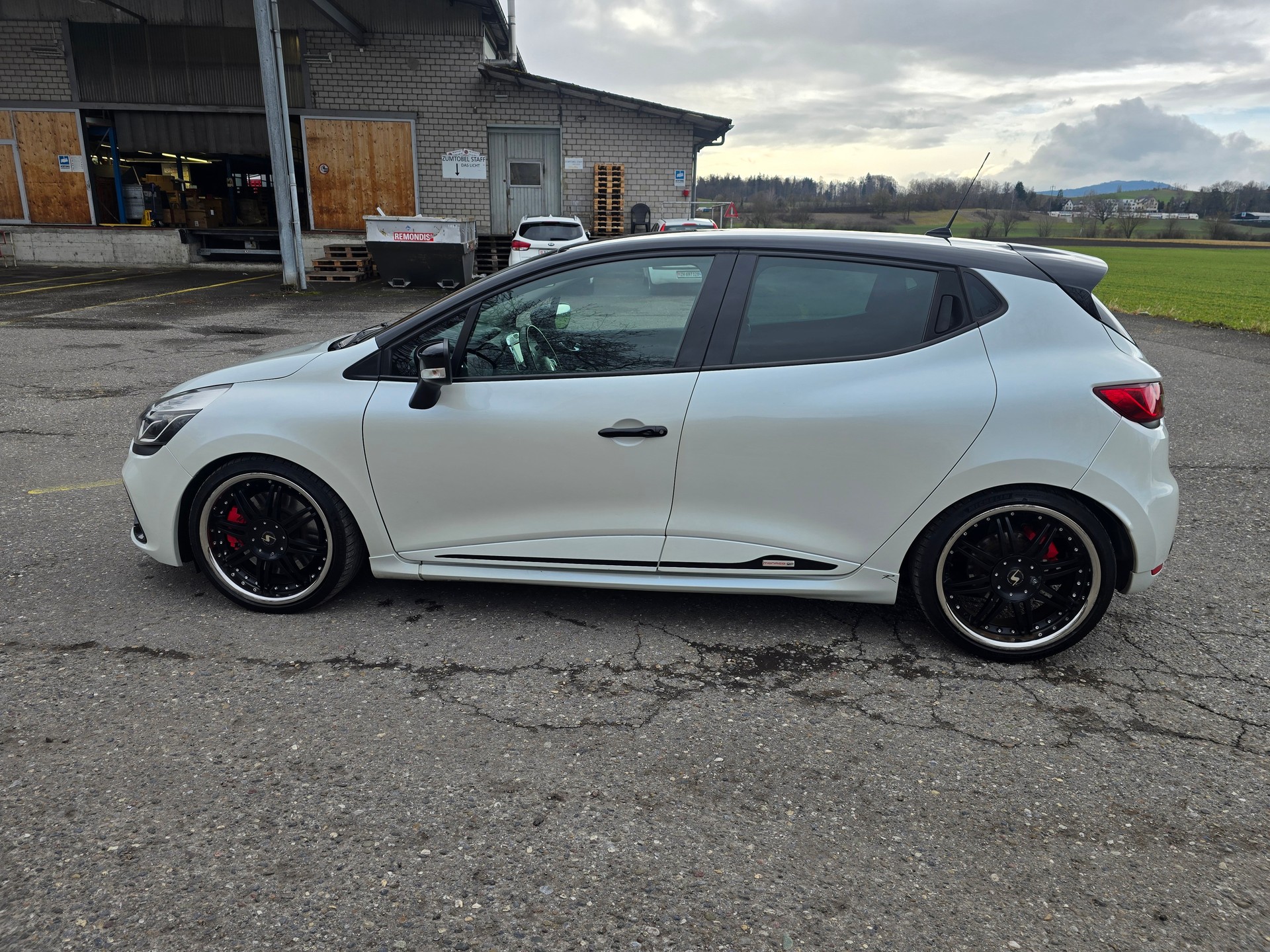 RENAULT Clio 1.6 T RS 200 Monaco GP EDC-image-10