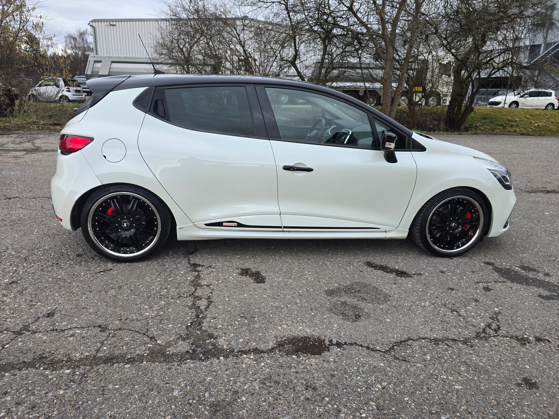 RENAULT Clio 1.6 T RS 200 Monaco GP EDC-image-8