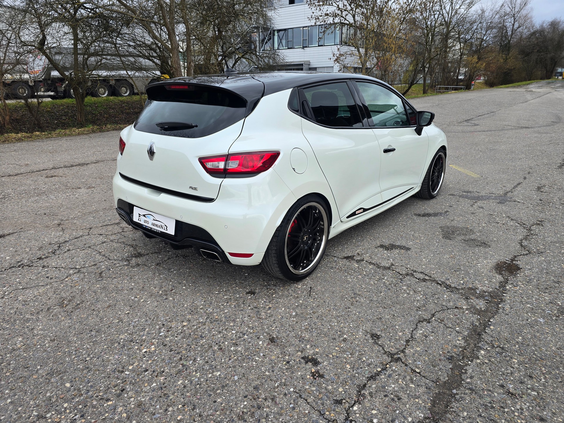 RENAULT Clio 1.6 T RS 200 Monaco GP EDC-image-4