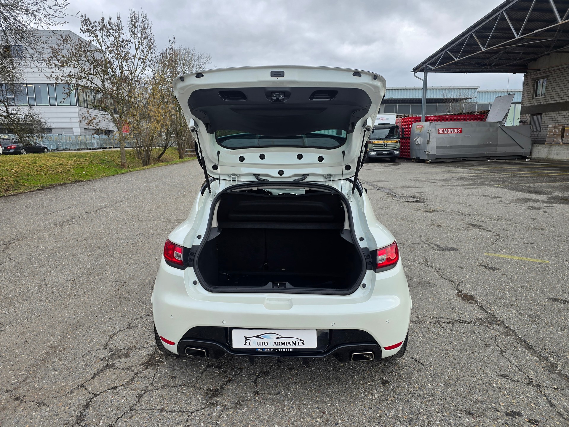 RENAULT Clio 1.6 T RS 200 Monaco GP EDC-image-6