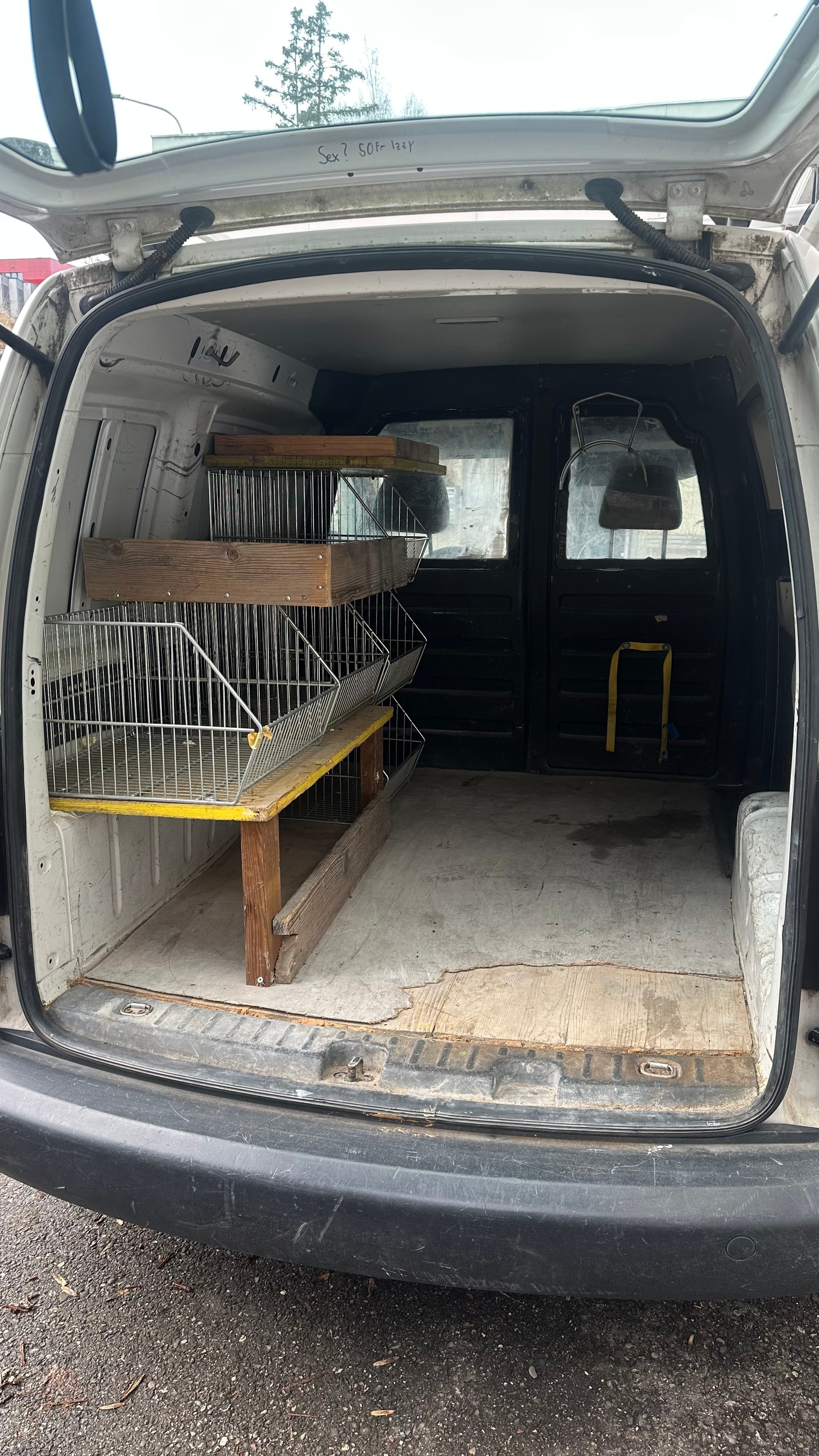 VW Caddy *Ab MFK & Service*-image-4