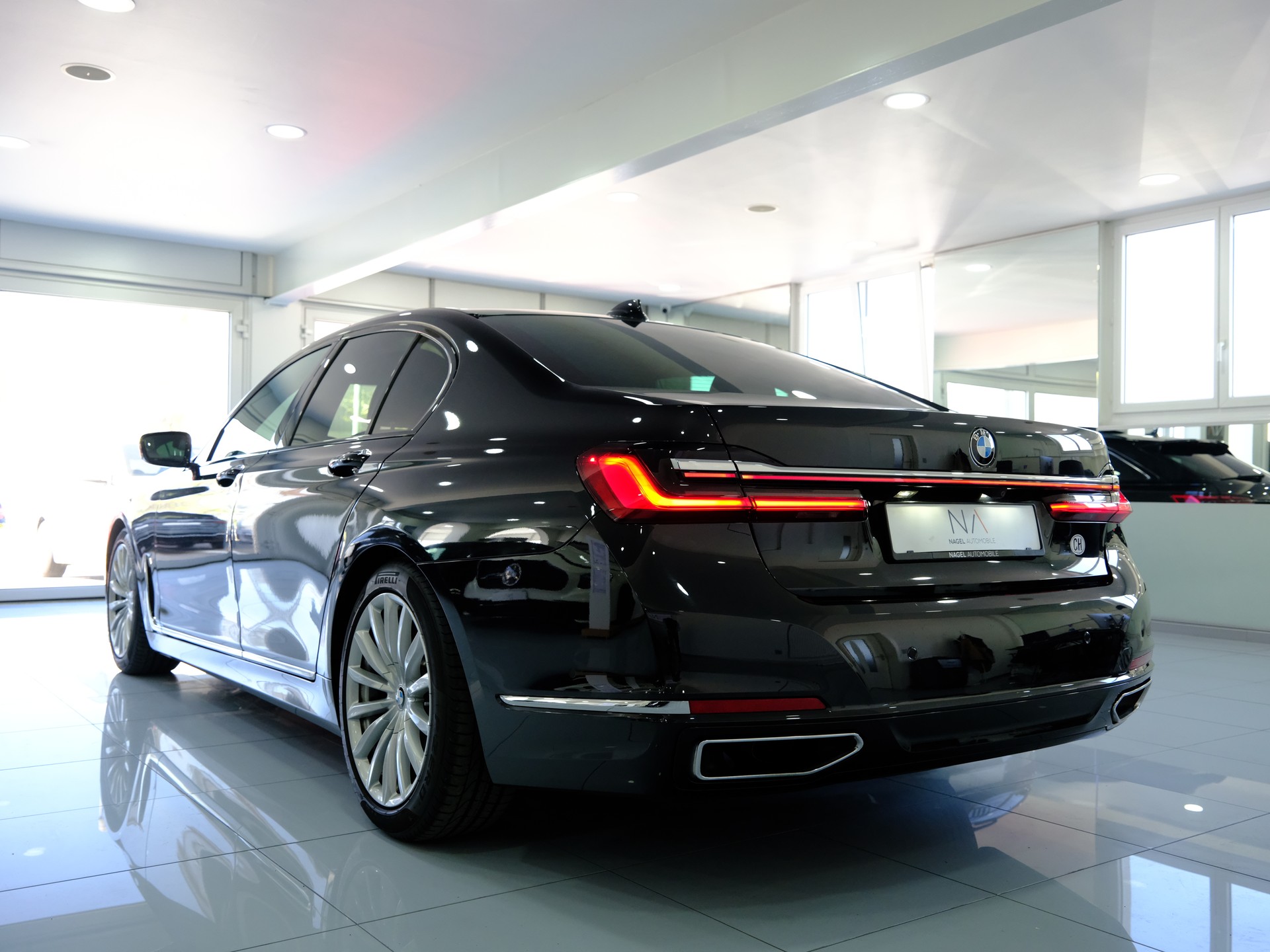 BMW 730d 48V Steptronic-image-6