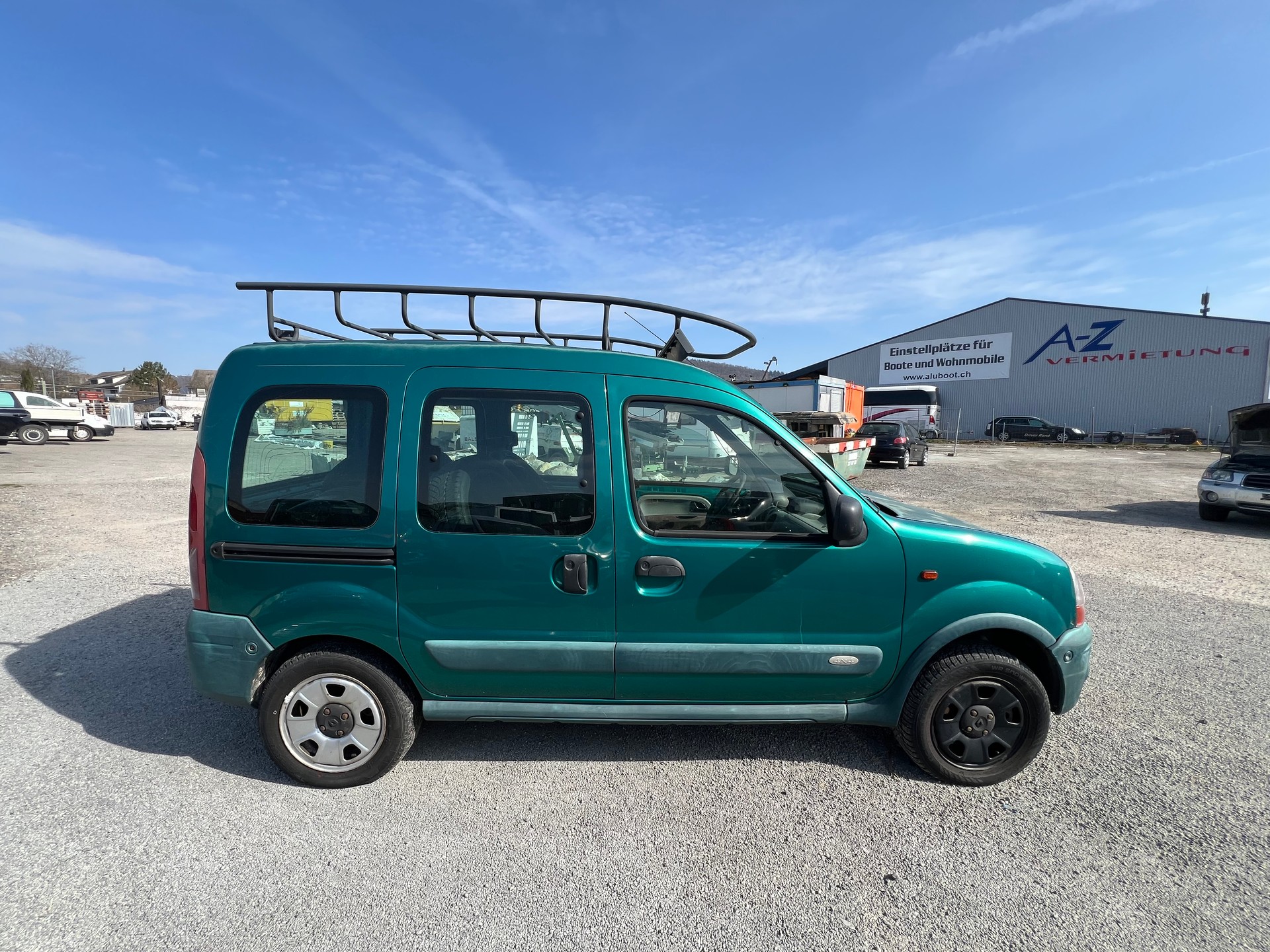 RENAULT Kangoo 1.6 16V Authentique 4X4-image-3