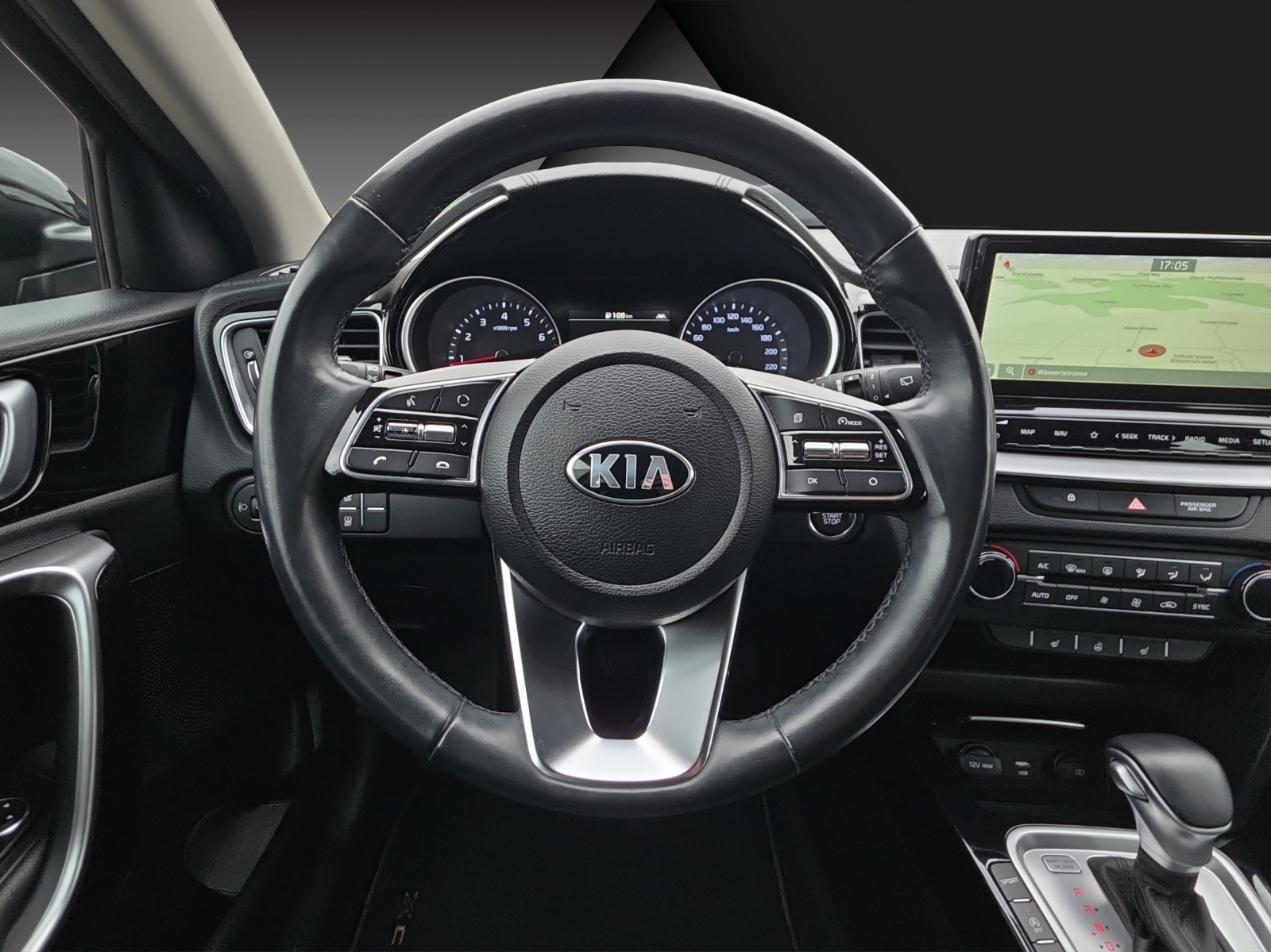 KIA XCeed 1.5 T-GDi Power DCT-image-8