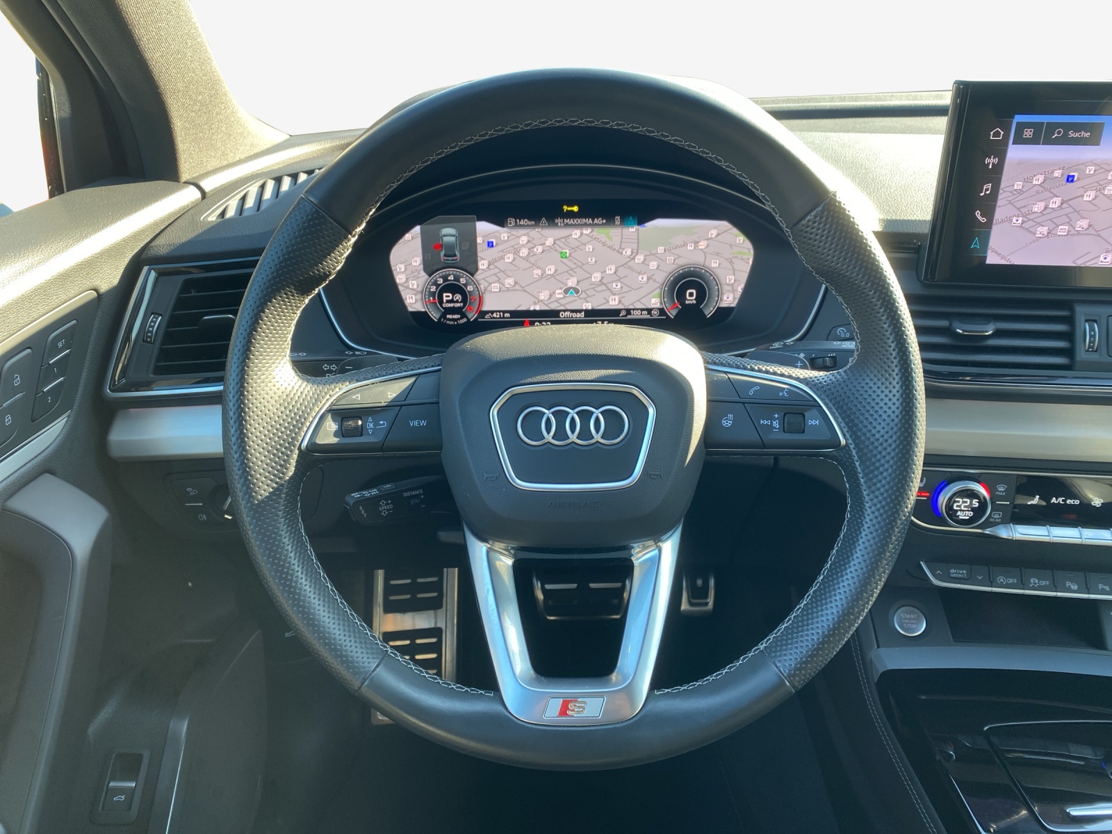 AUDI Q5 Sportback 45 TFSI S line quattro S-tronic-image-9