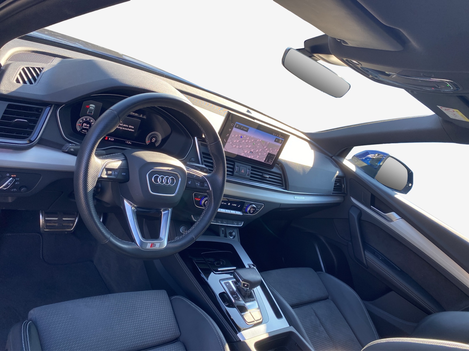 AUDI Q5 Sportback 45 TFSI S line quattro S-tronic-image-15