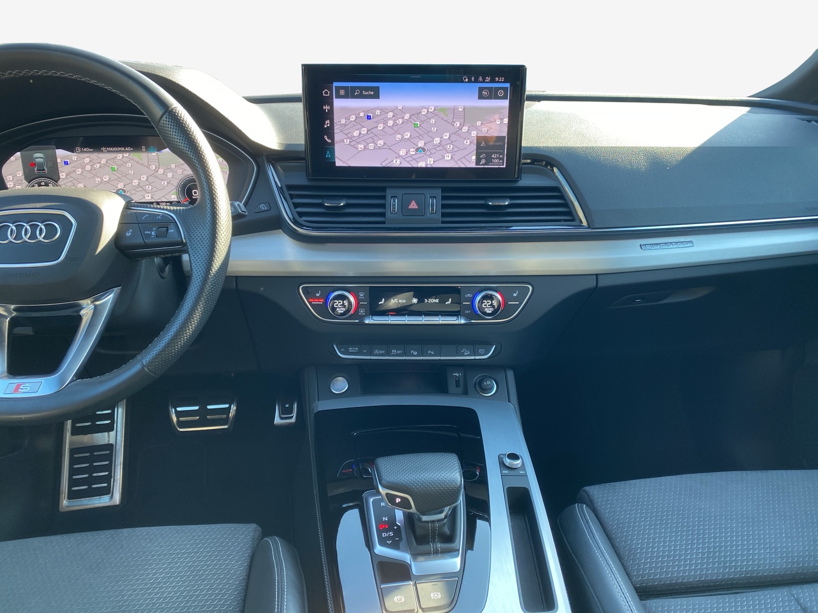 AUDI Q5 Sportback 45 TFSI S line quattro S-tronic-image-10