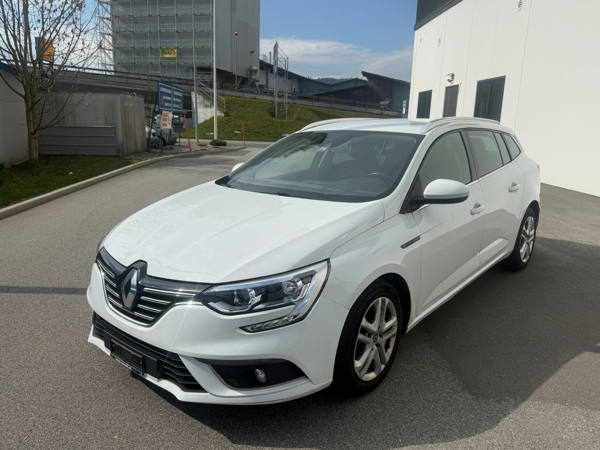 RENAULT Mégane Grandtour 1.5 dCi Business EDC-image-1