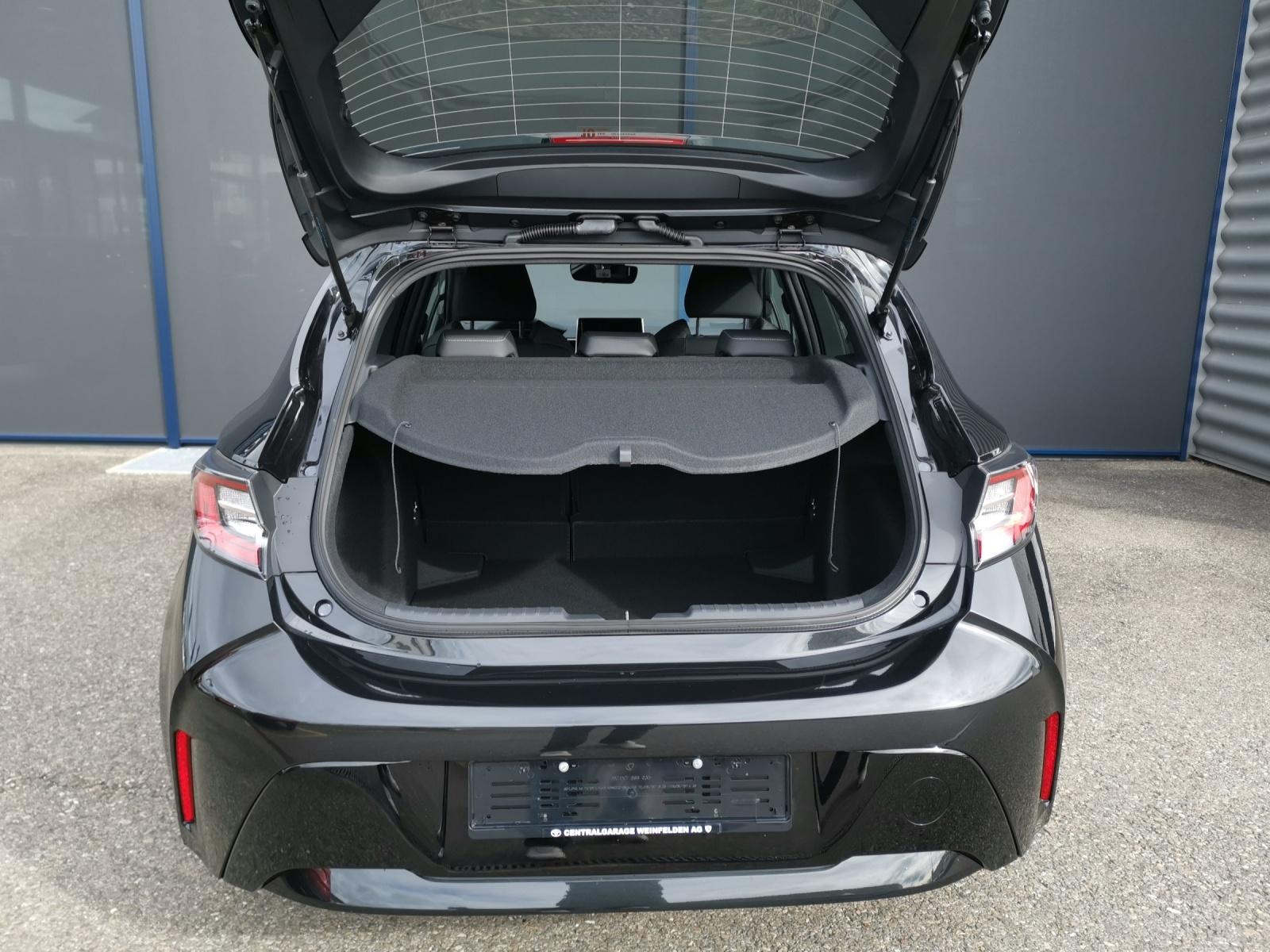 TOYOTA Corolla 1.8 HSD Trend-image-8