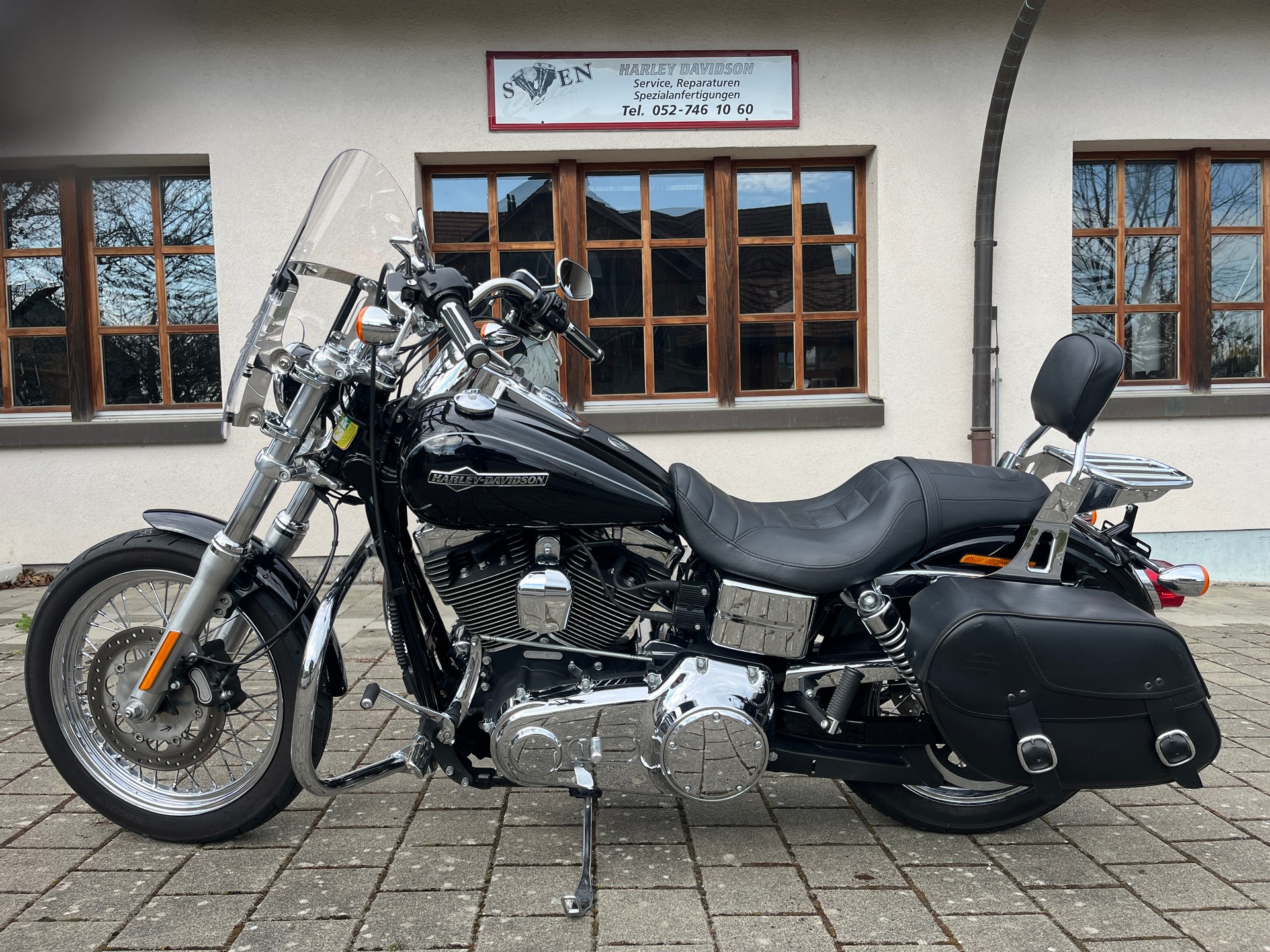 HARLEY-DAVIDSON FXDCI Dyna Super Glide Custom ABS-image-3